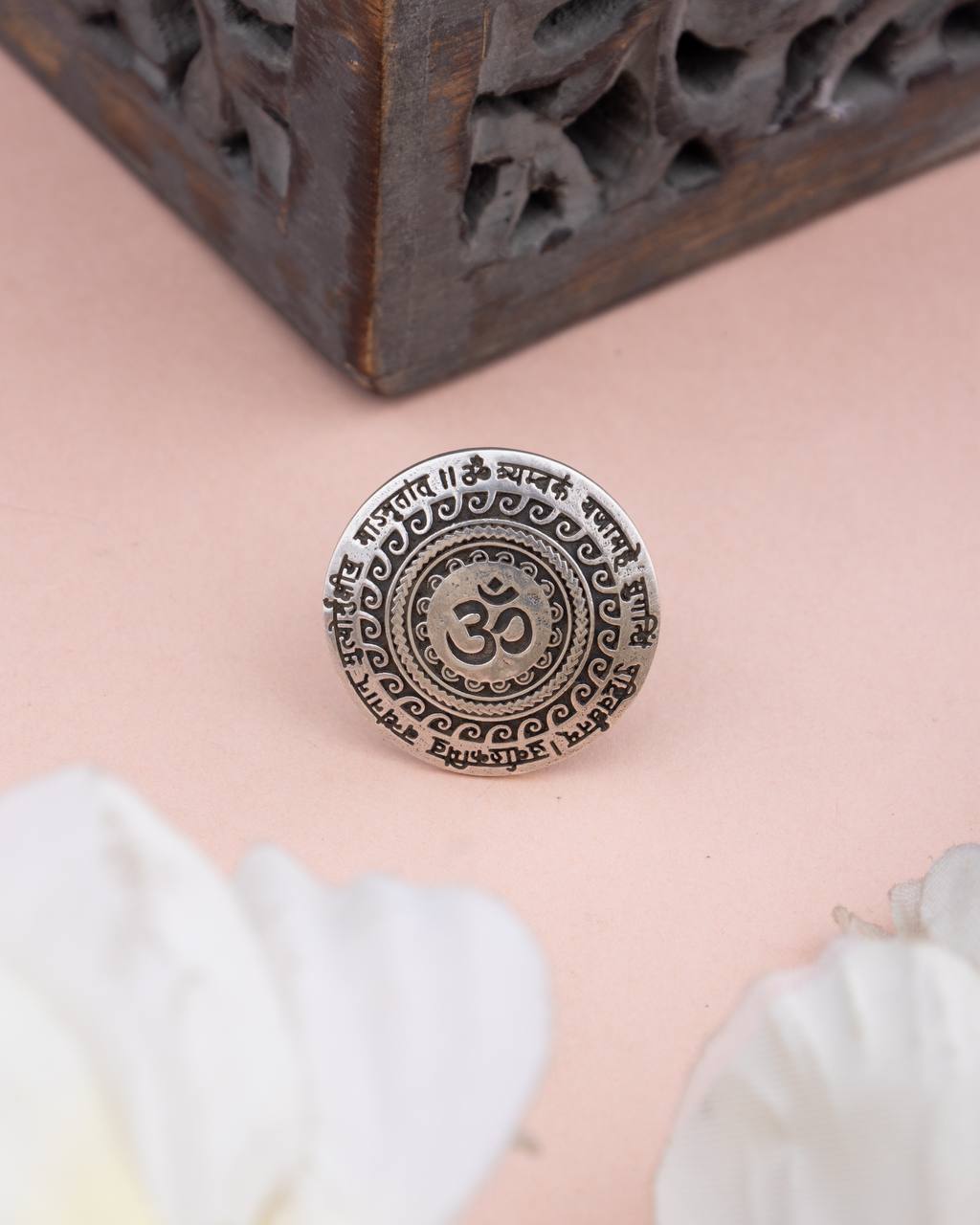 Maha Mrityunjaya Mantra Om Ring