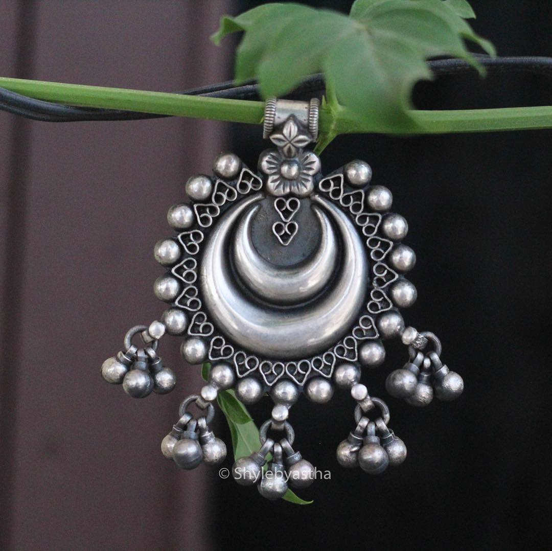 Mizoya Crescent Moon Ghunghroo Pendant