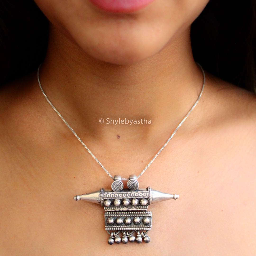 Mizoya Embossed Art Pendant