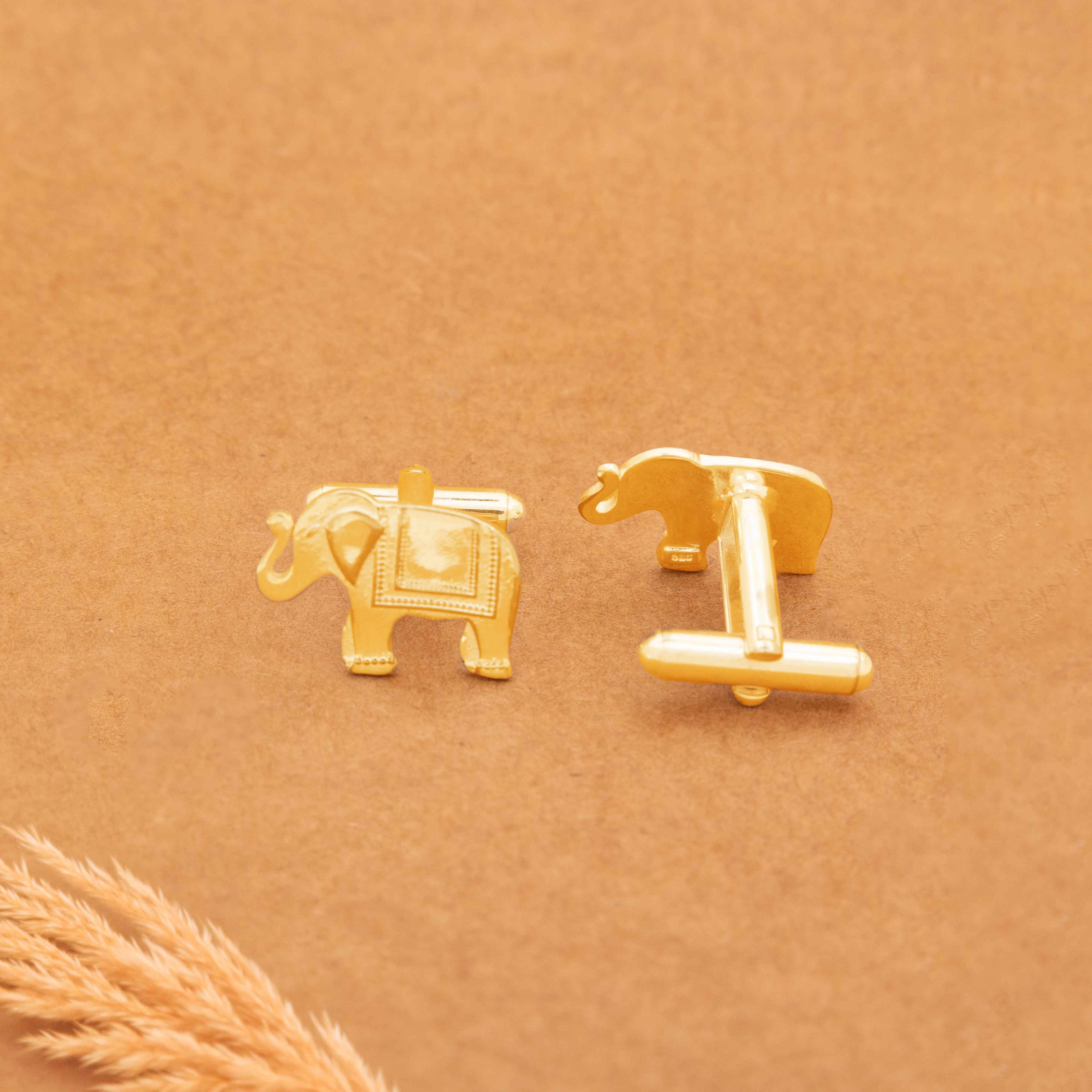 Mizoya Heritage Elephant Cufflink