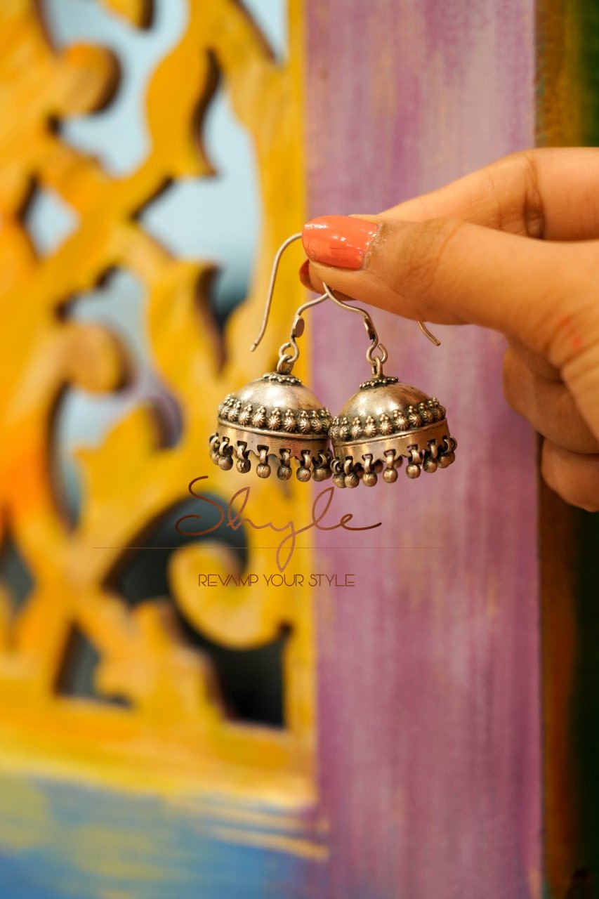 Mizoya Intricate Daana Detailed Jhumki