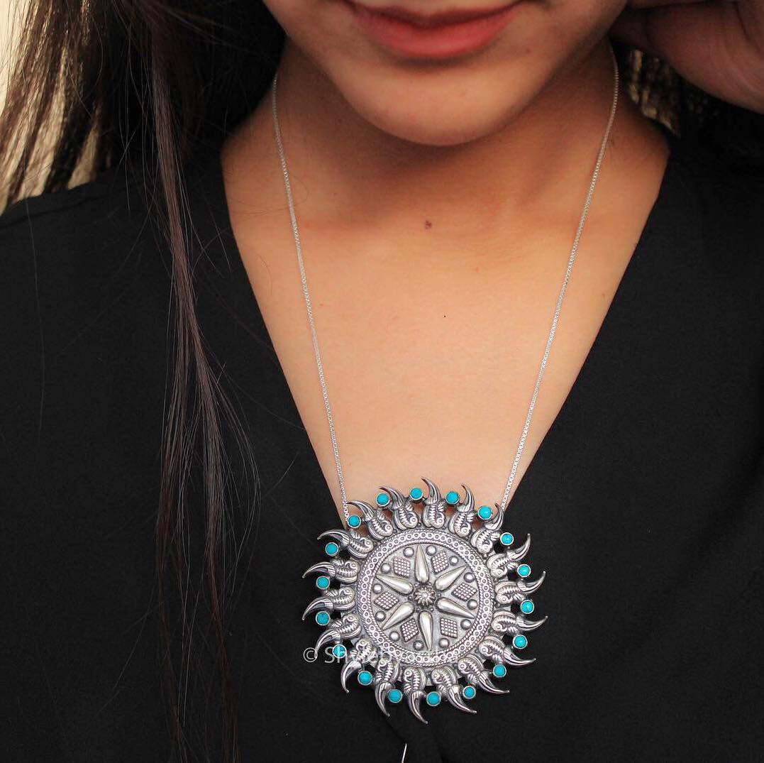 Mizoya Mini Parrot Turquoise Pendant