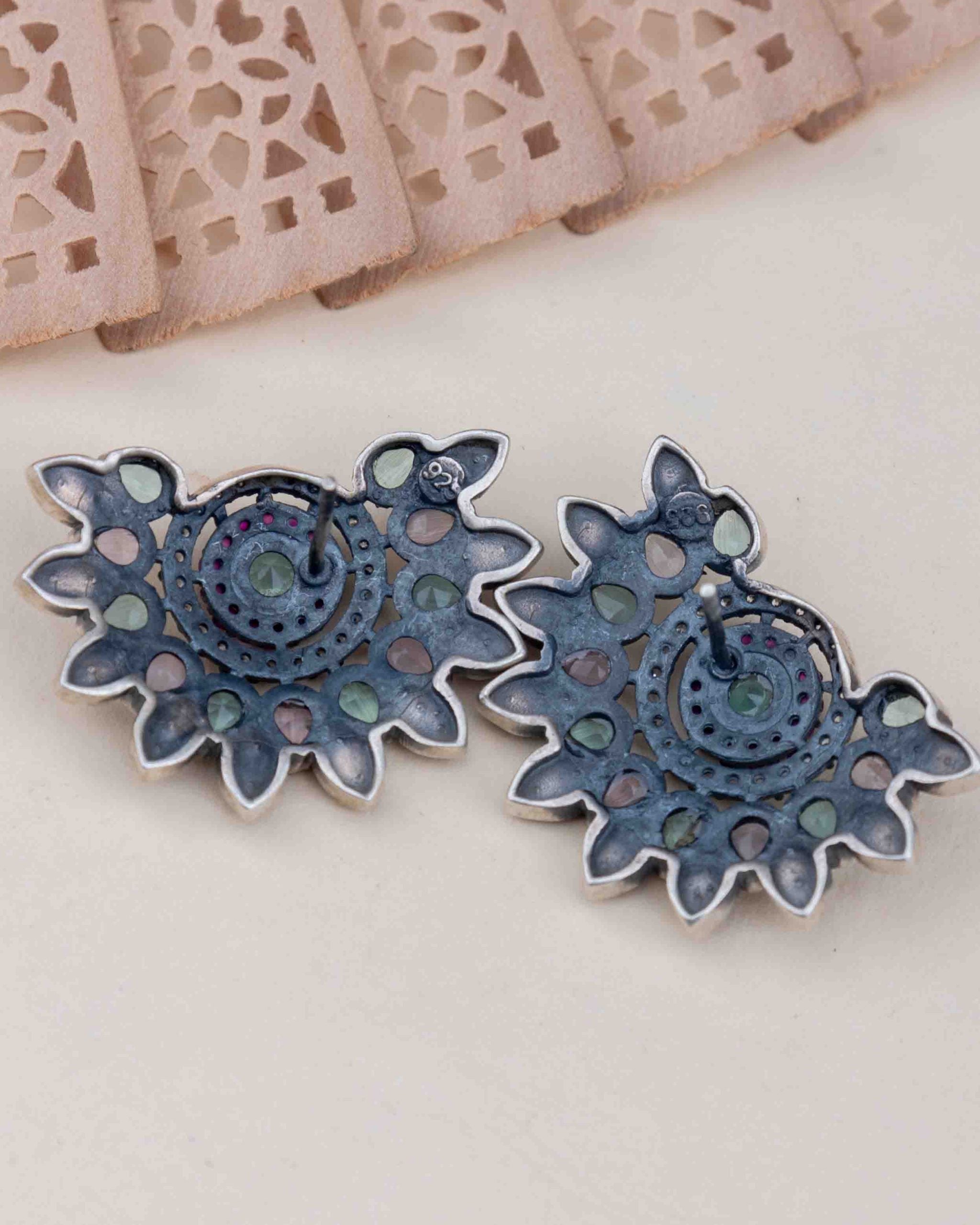 Mizoya Petal Bordered Statement Stud Earring