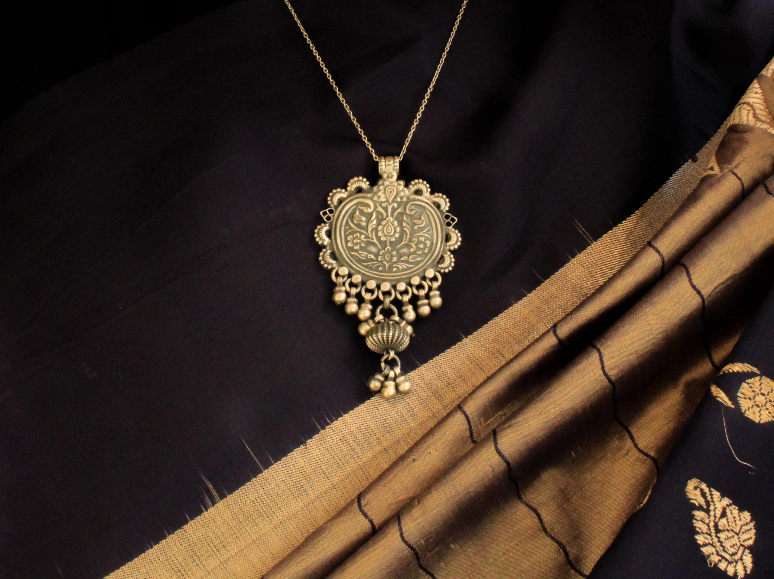 Mizoya Quirky Pendant