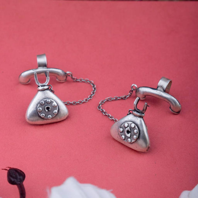 Mizoya Vintage Inspired Telephone Earcuff