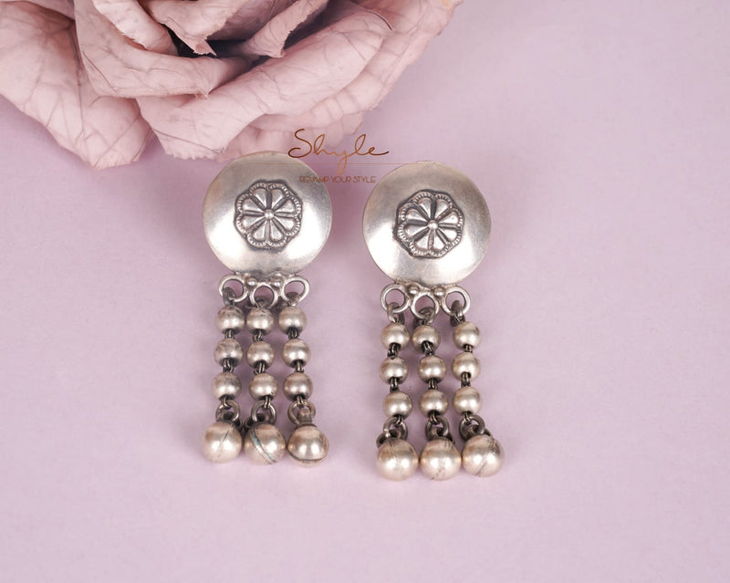 Mizoya Ball Cluster Mini Flower Motif Earring