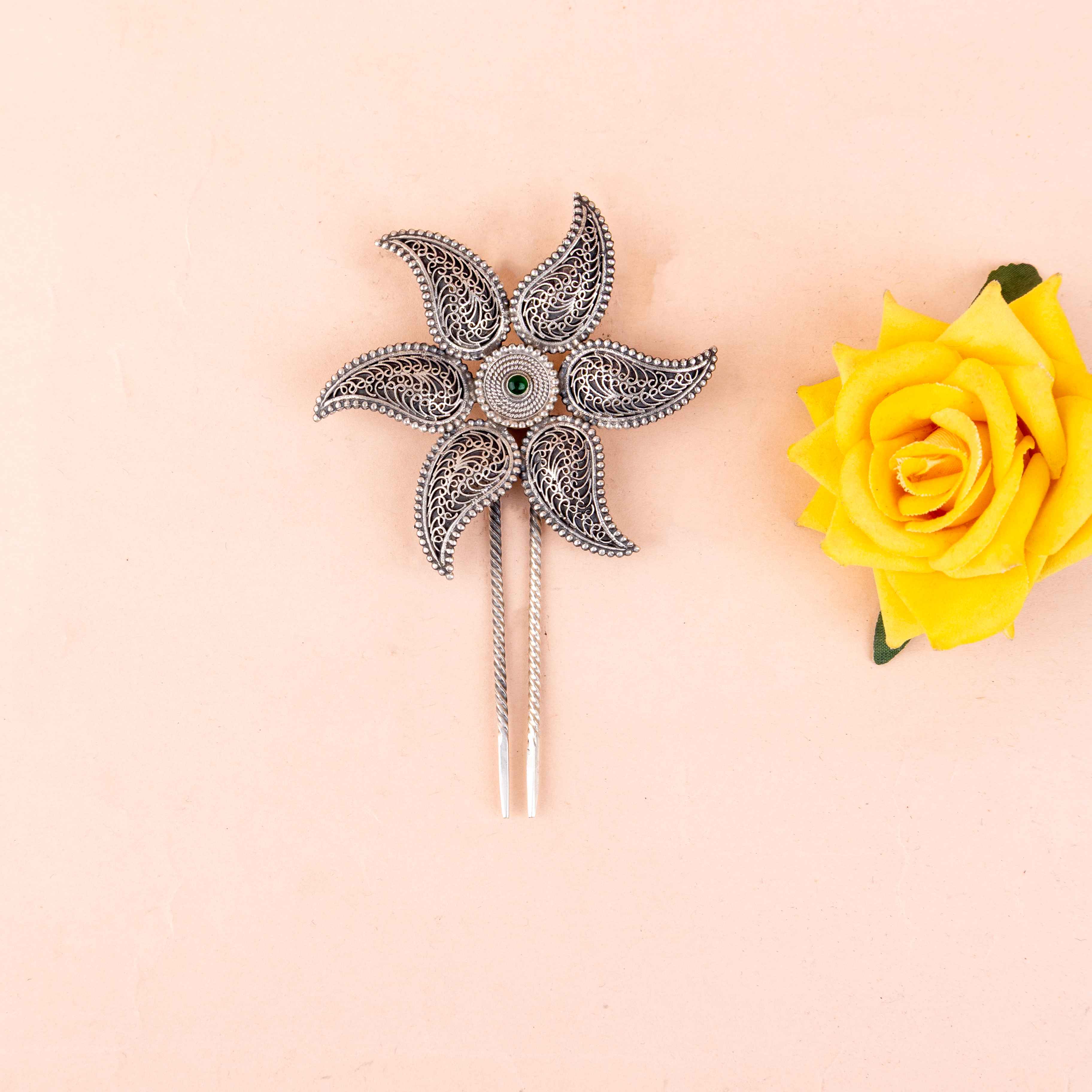 Mizoya Blossom Flower Classic Juda Pin