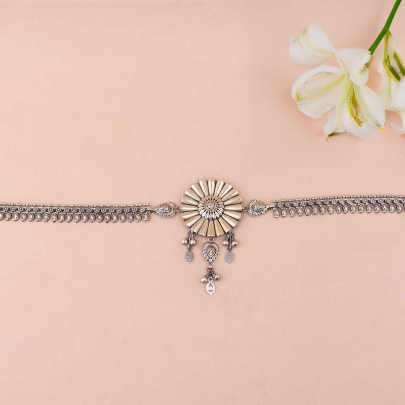 Mizoya Embossed Flower Intricate Crafted Statement Kamarbandh
