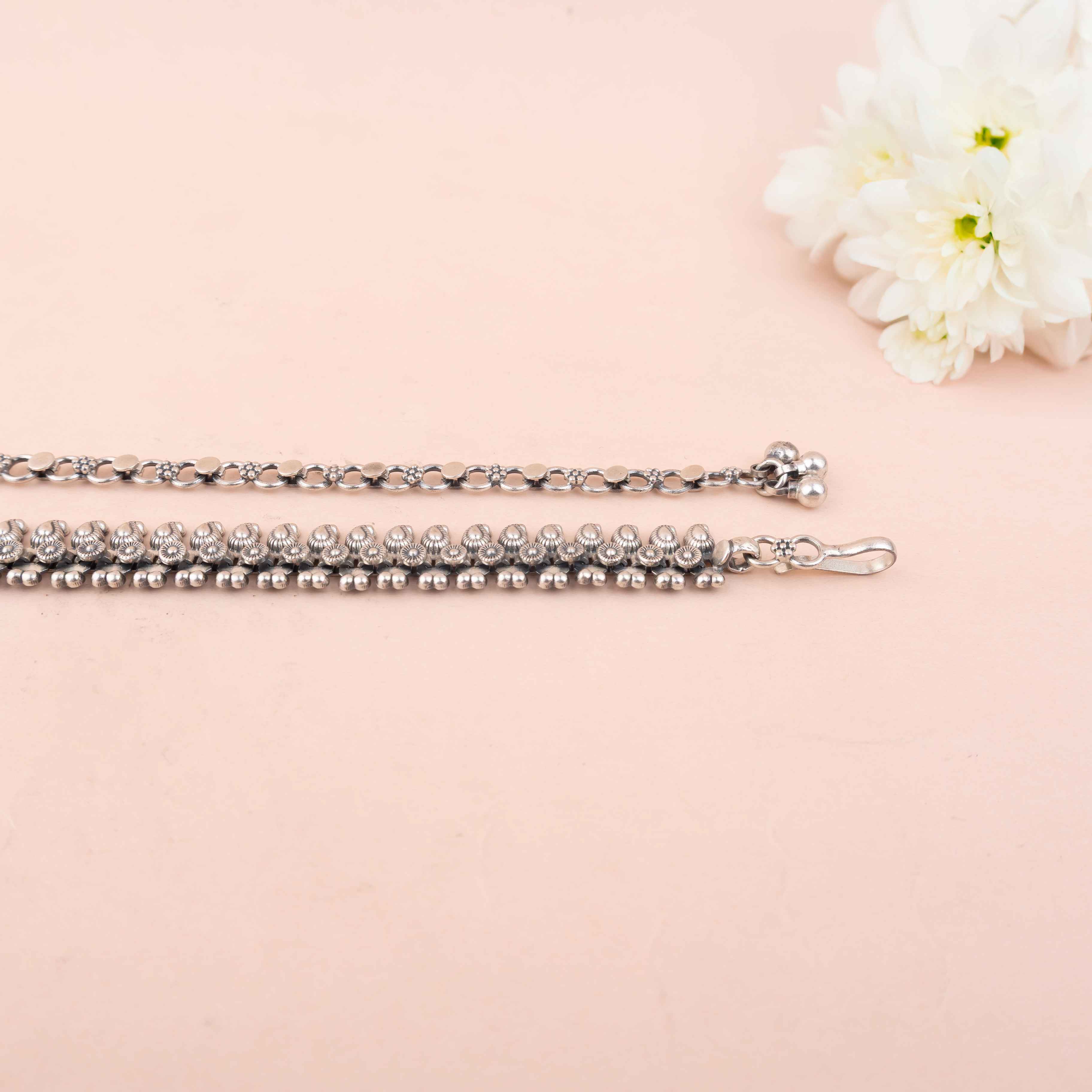 Mizoya Embossed Flower Intricate Crafted Statement Kamarbandh