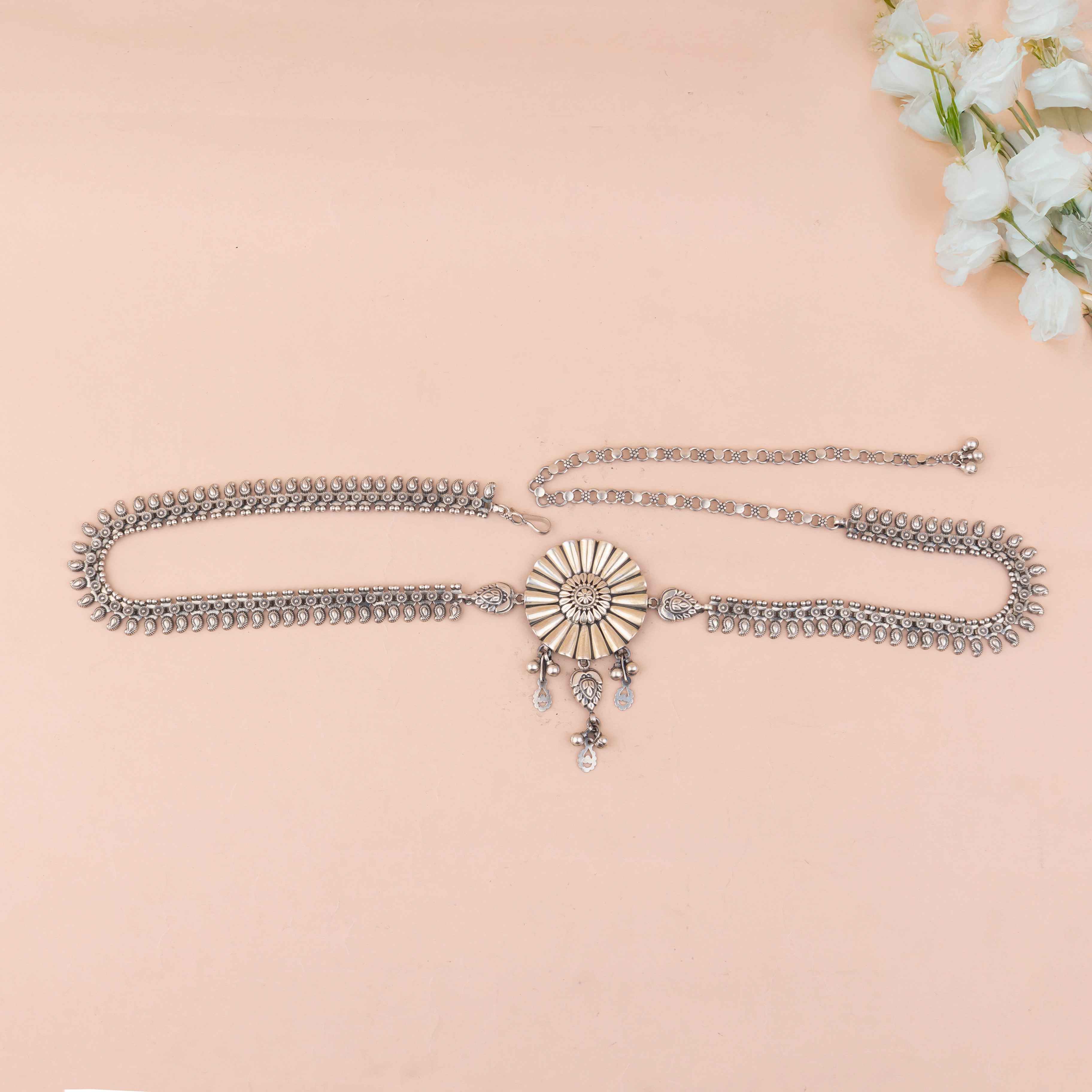 Mizoya Embossed Flower Intricate Crafted Statement Kamarbandh