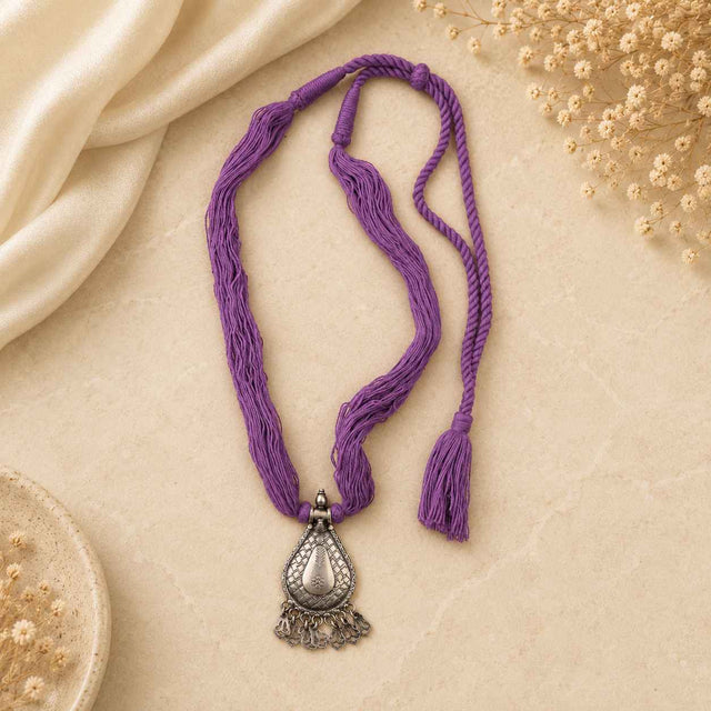 Mizoya Heirloom Leaf Drop Dori Necklace