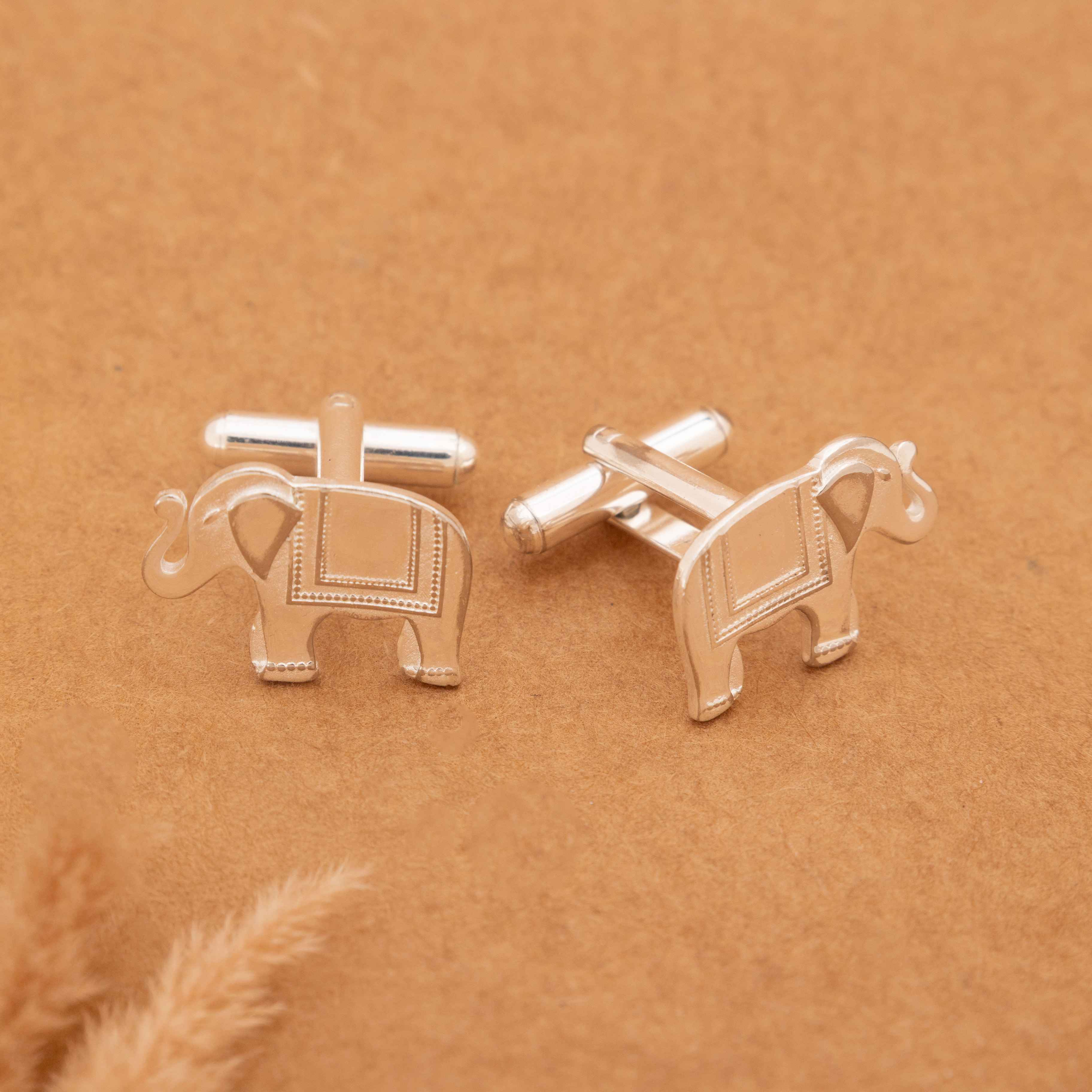 Mizoya Heritage Elephant Cufflink