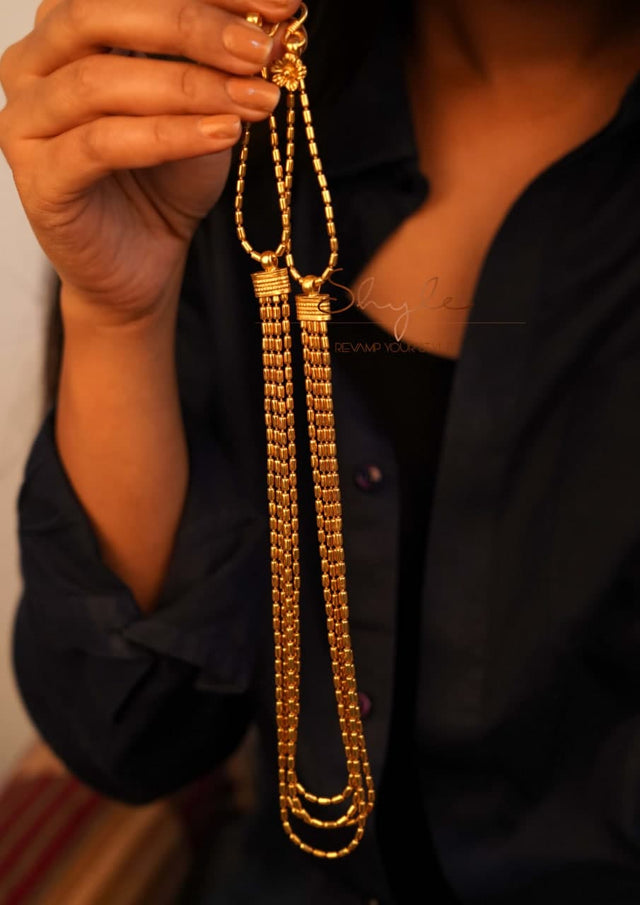 Moh Fine layered back flower motif Gold plated Necklace