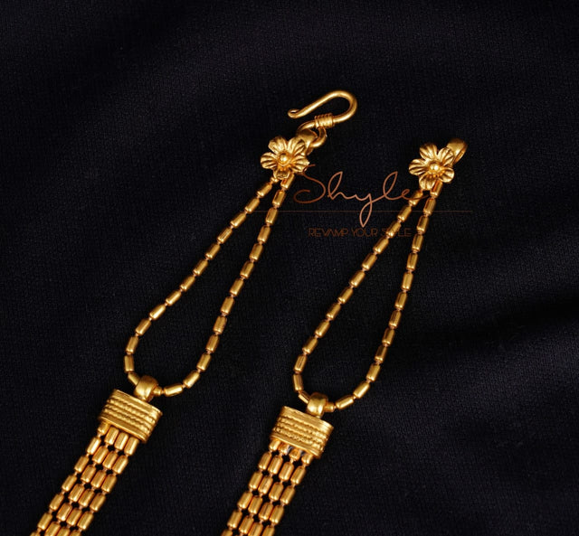 Moh Fine layered back flower motif Gold plated Necklace