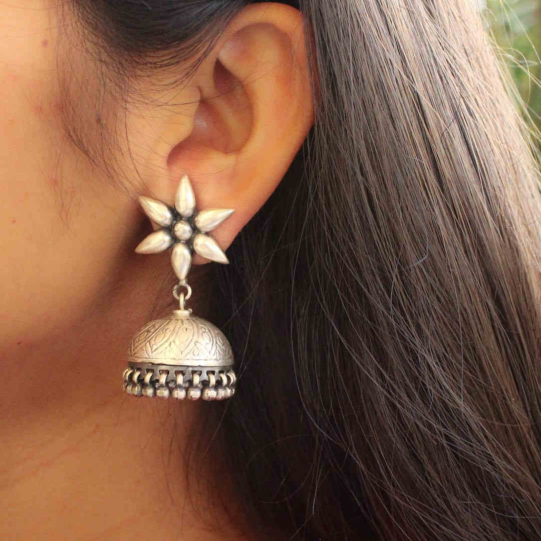 Moh Flower Motif Jhumka