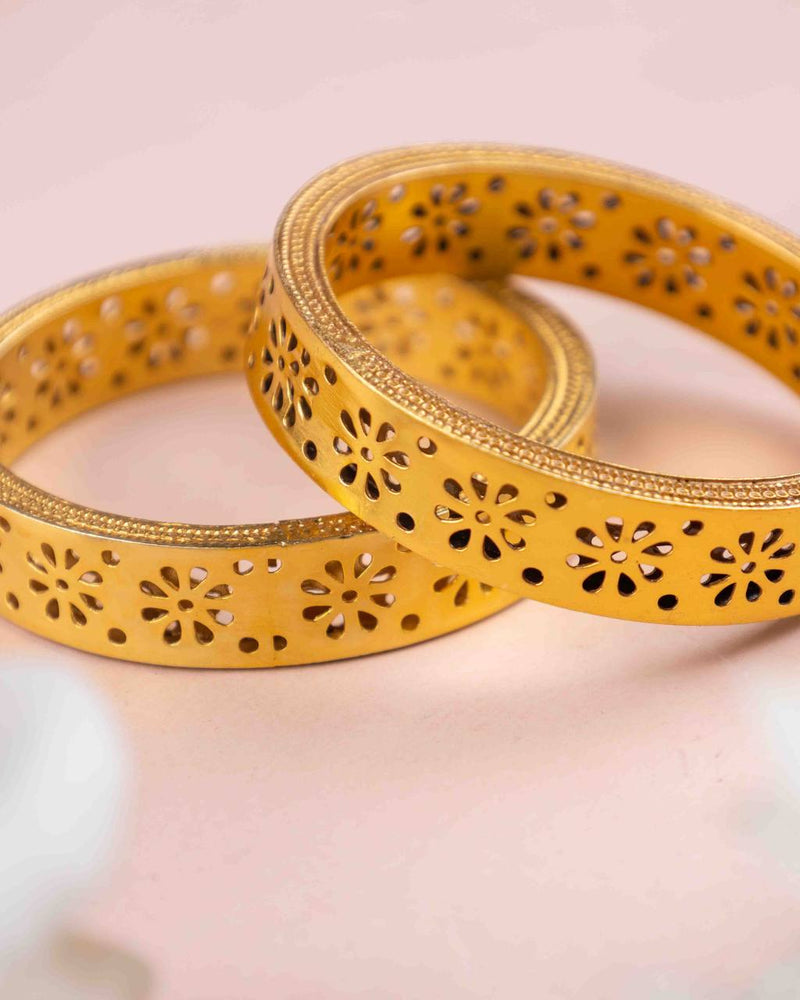 Moh Gold Plated Carved Flower Statement Kada
