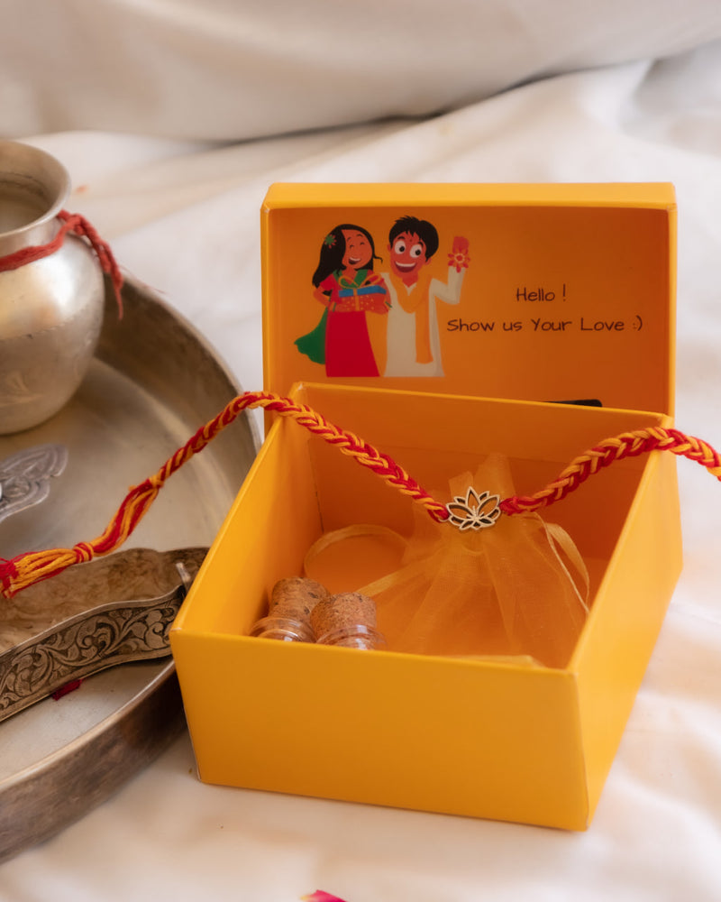 925 pure silver intricate lotus rakhi, detail view