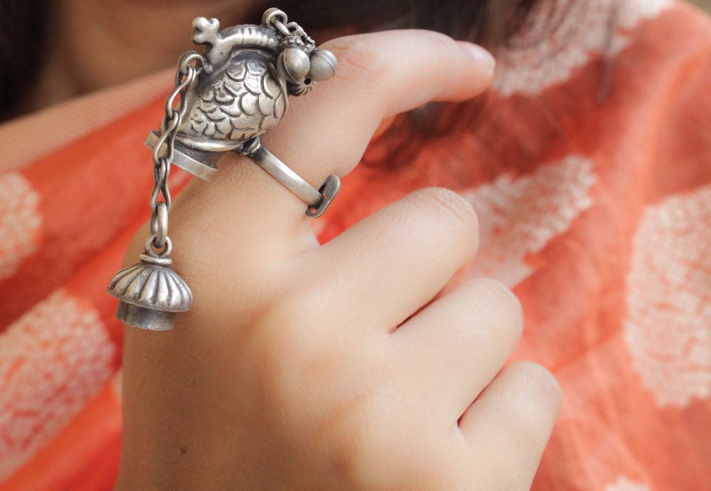 Moh Peacock Antique Ring