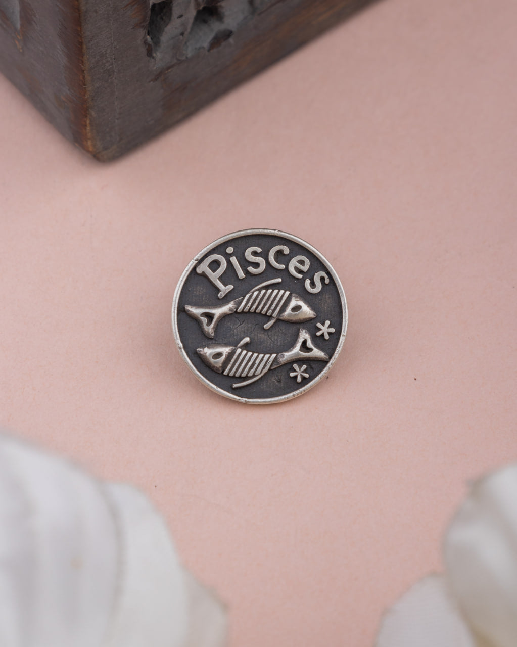 Moh Pisces Sun Sign Brooch