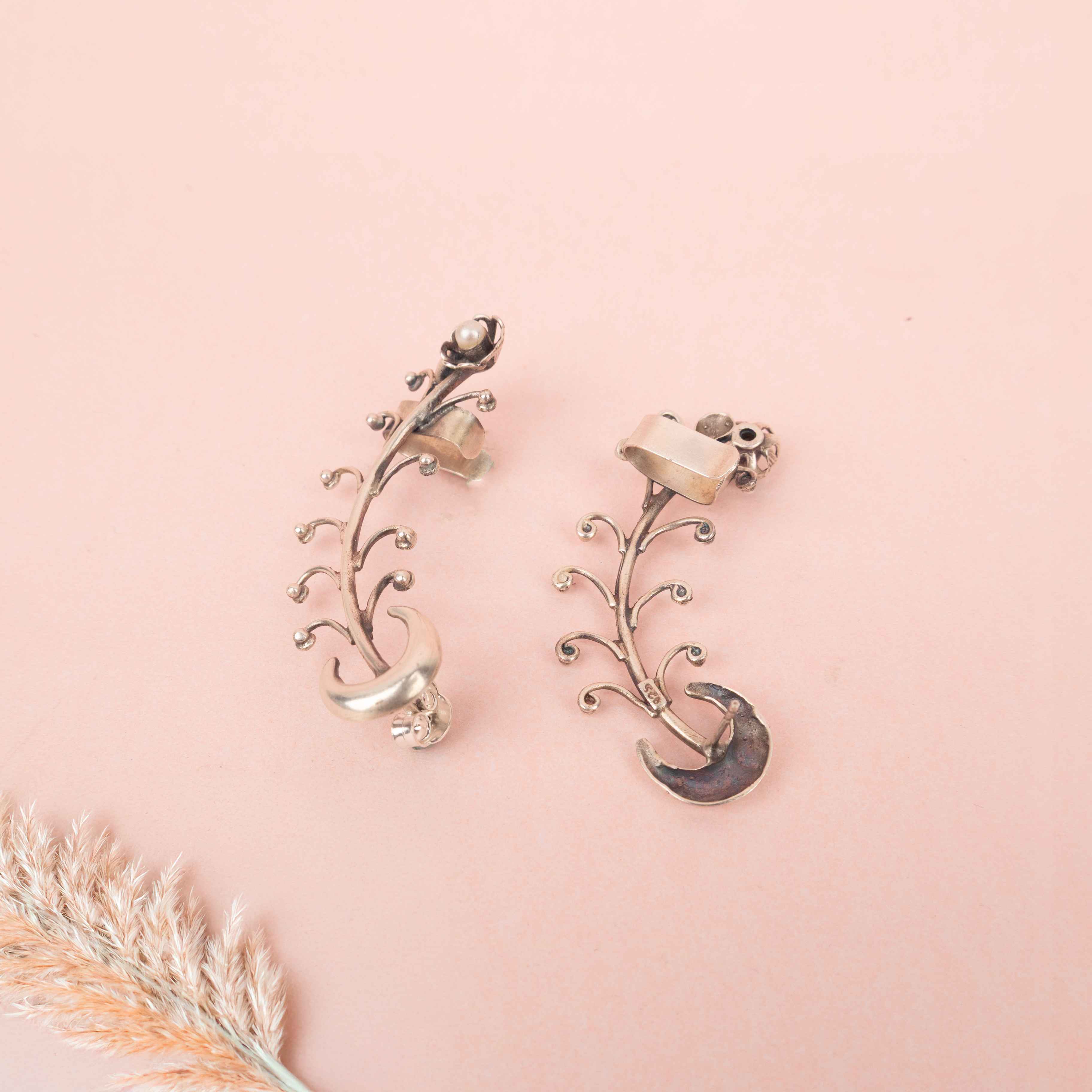 Moh Statement Petal Sequence Earcuff