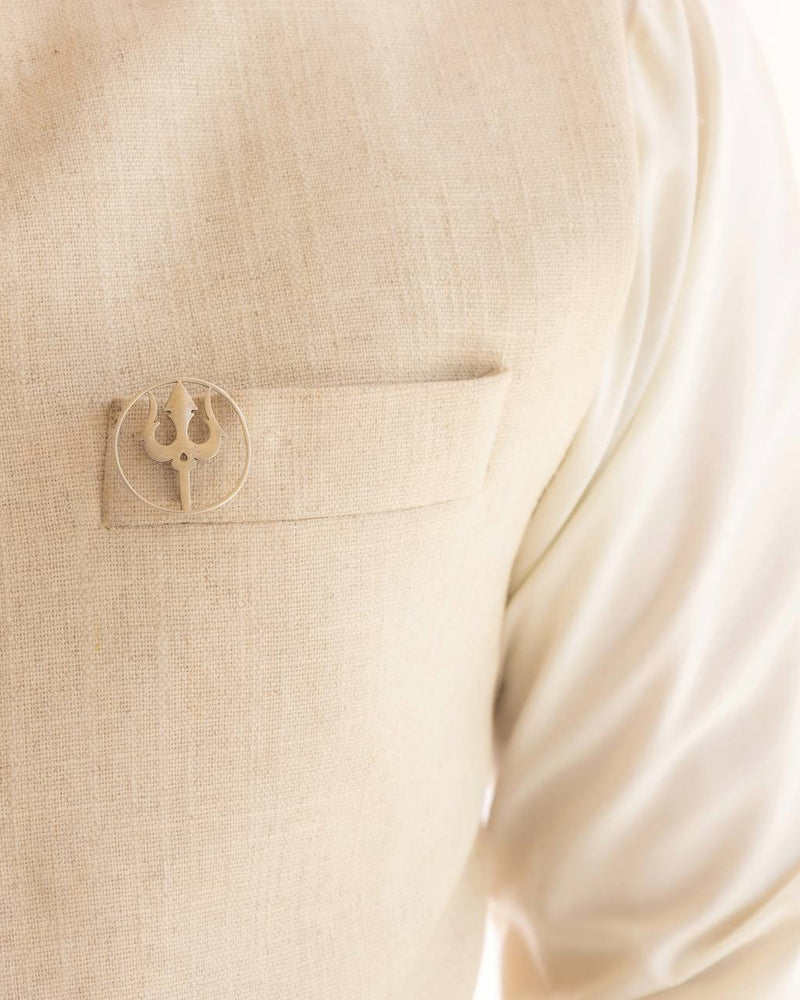 Moh Trishul Statement Brooch