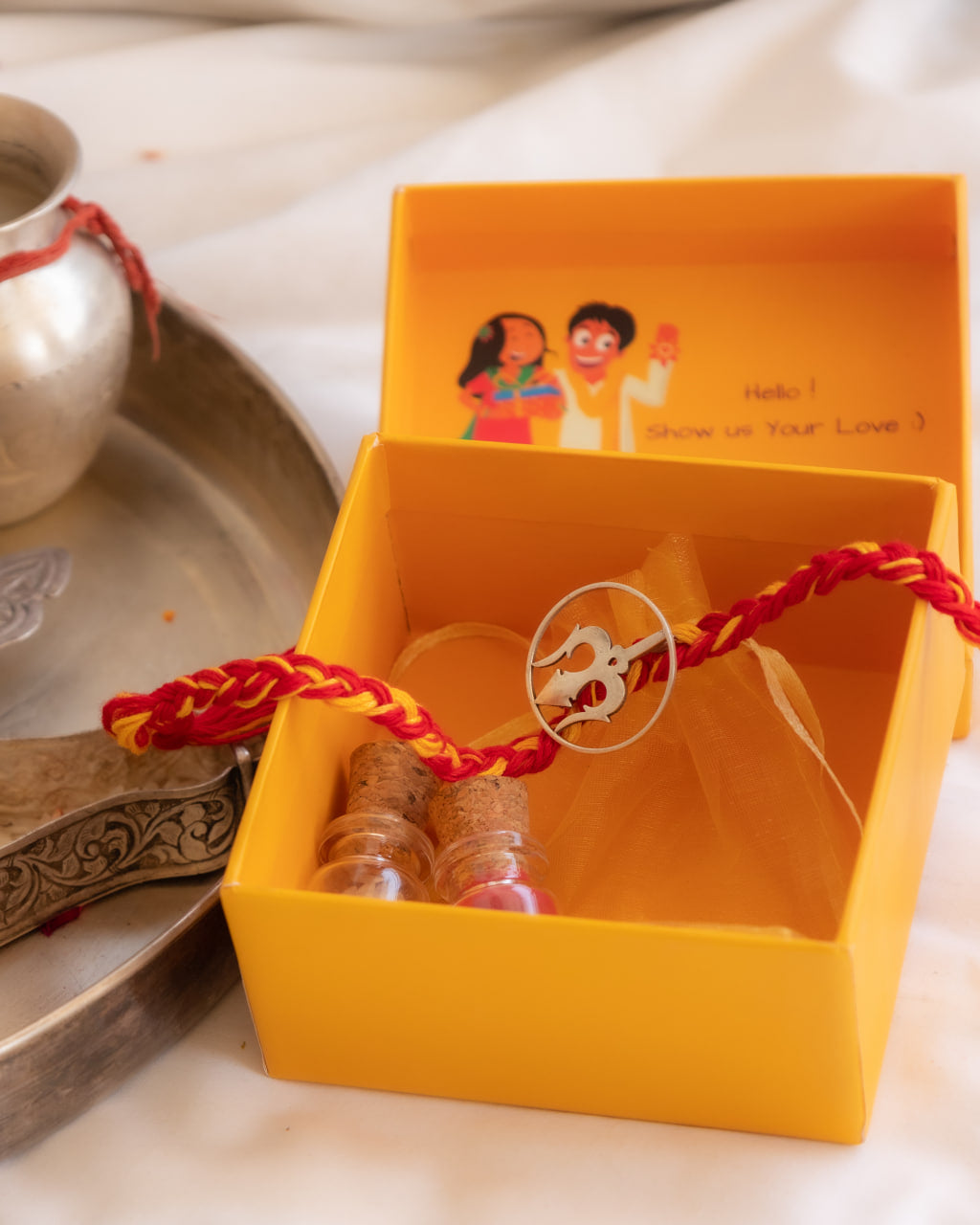 Moh Trishul Statement Brooch cum Rakhi