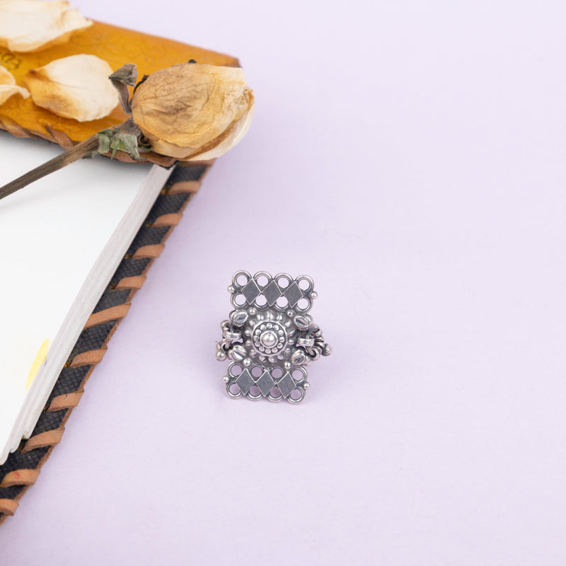 Moh Intricate Jali Ghughri Drop Ring