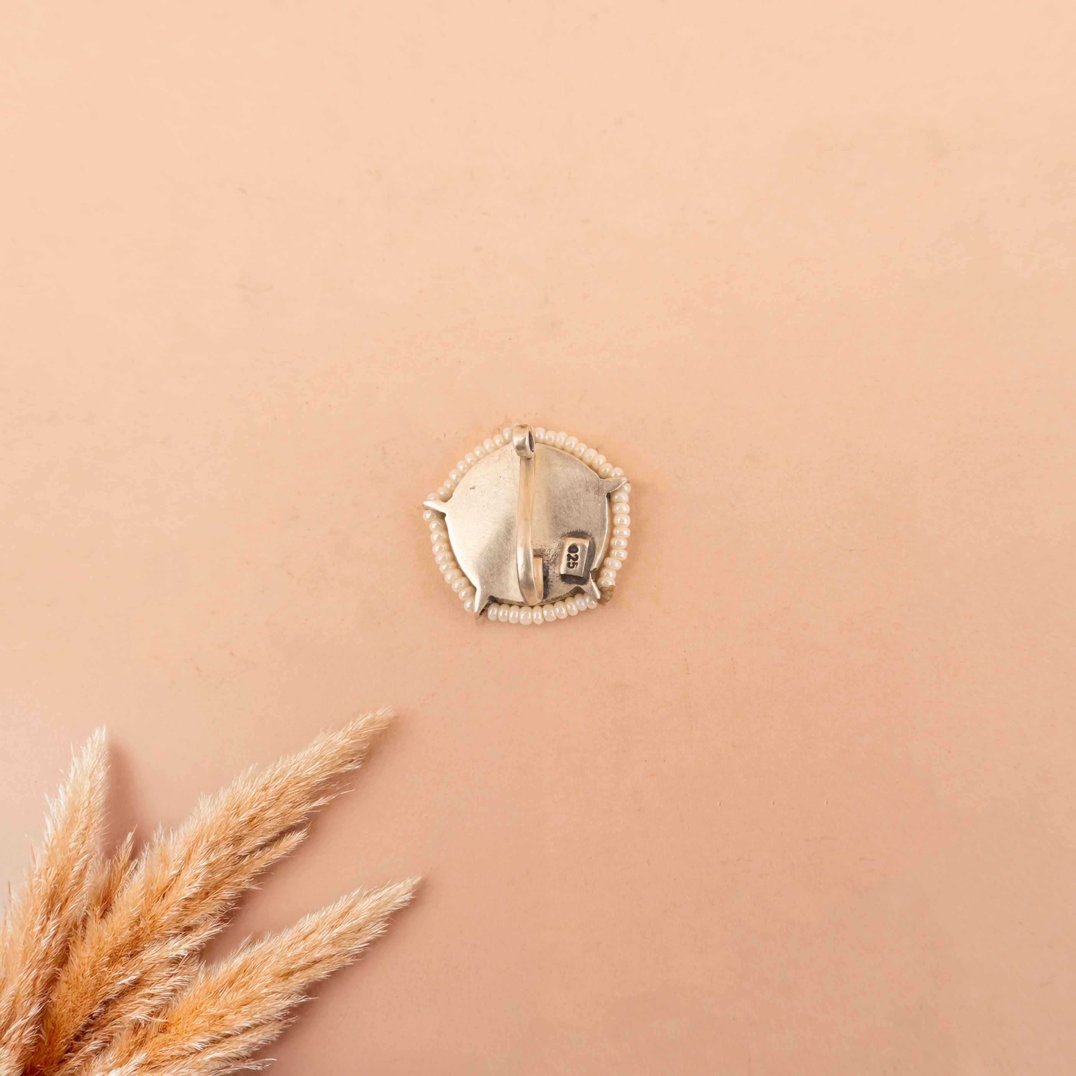 Moh Kundan Phool Shaahi Non Pierced Nose Clip on