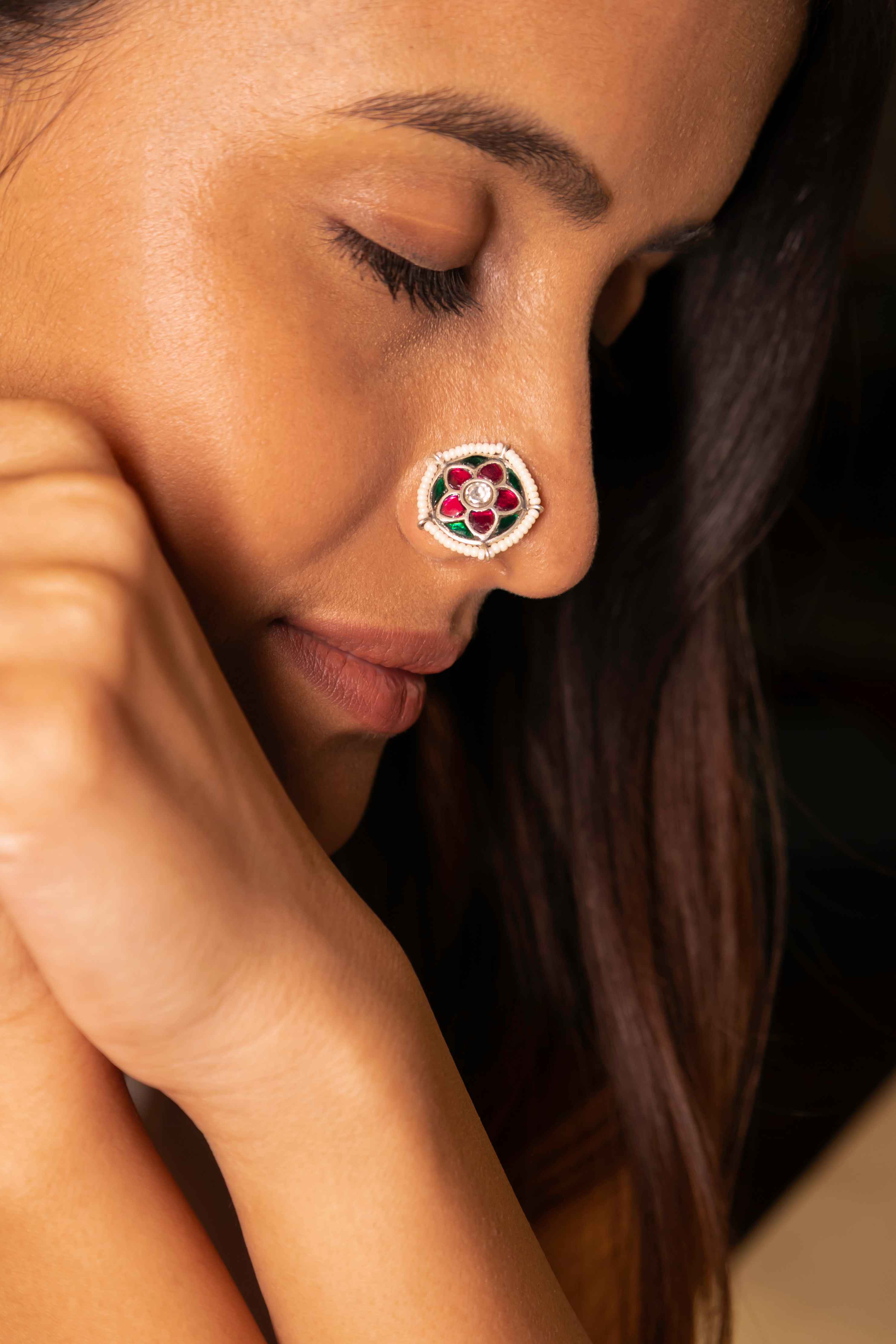 Moh Kundan Phool Shaahi Pierced Nose Pin