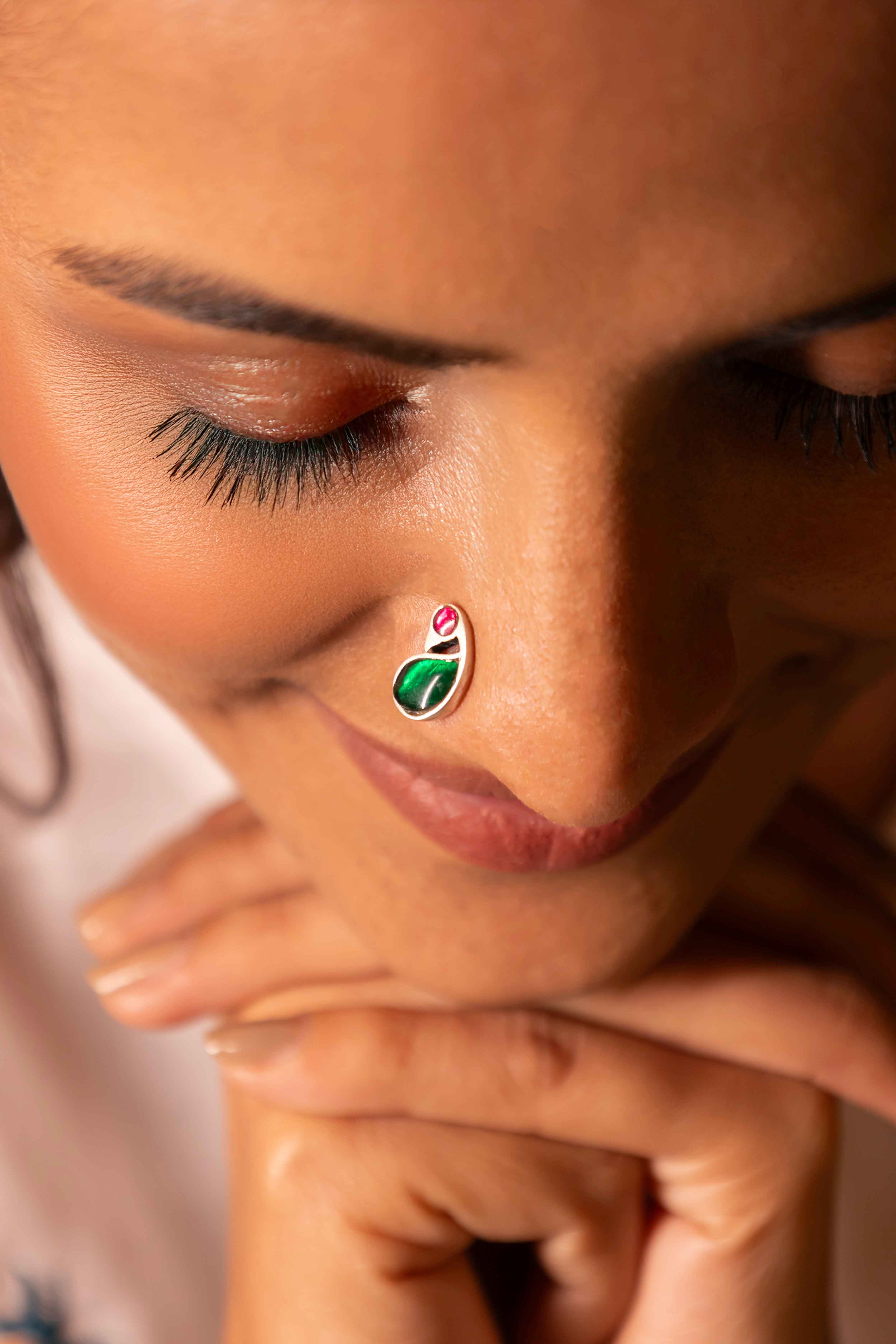 Moh Peacock Kundan Pierced Nose Pin