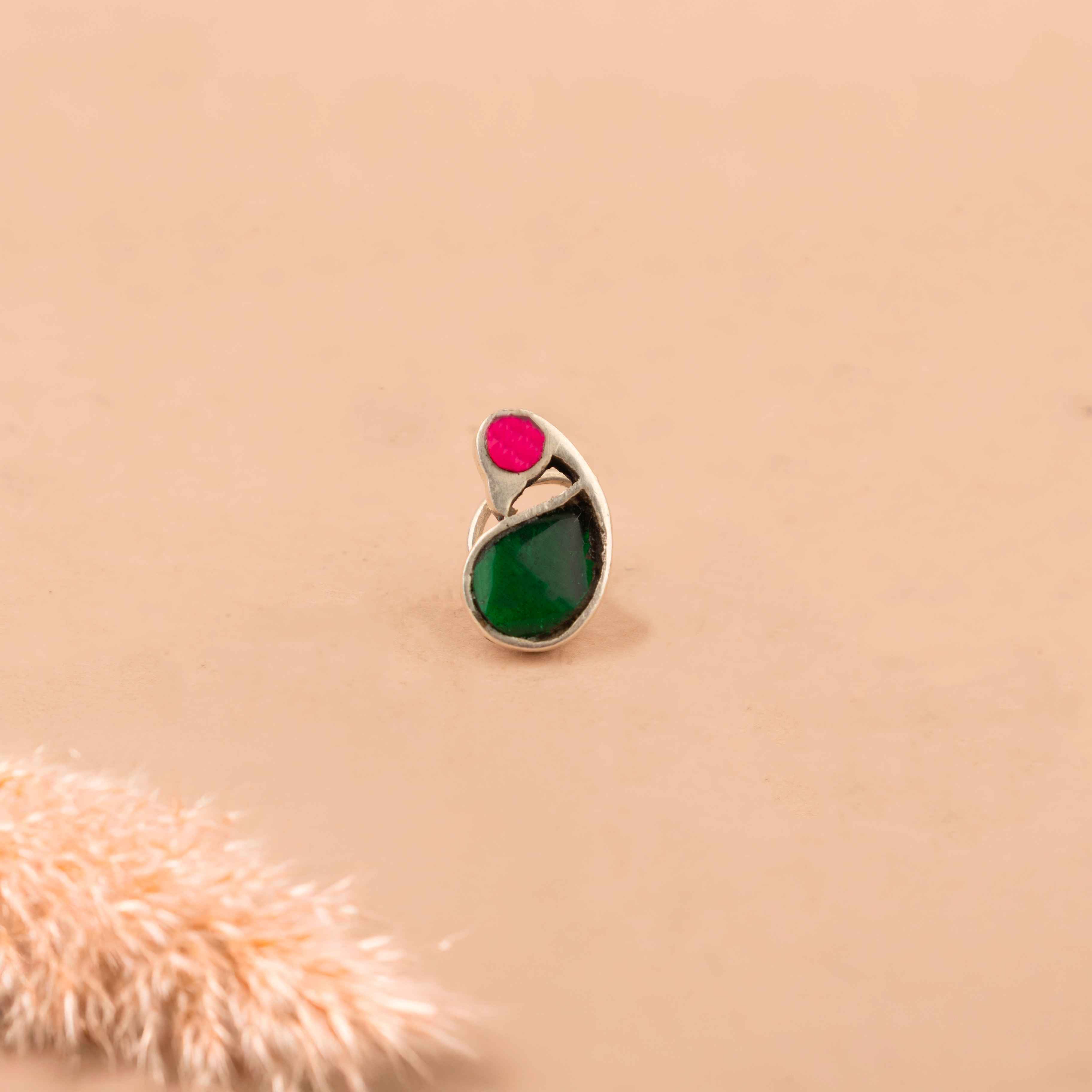 Moh Peacock Kundan Pierced Nose Pin