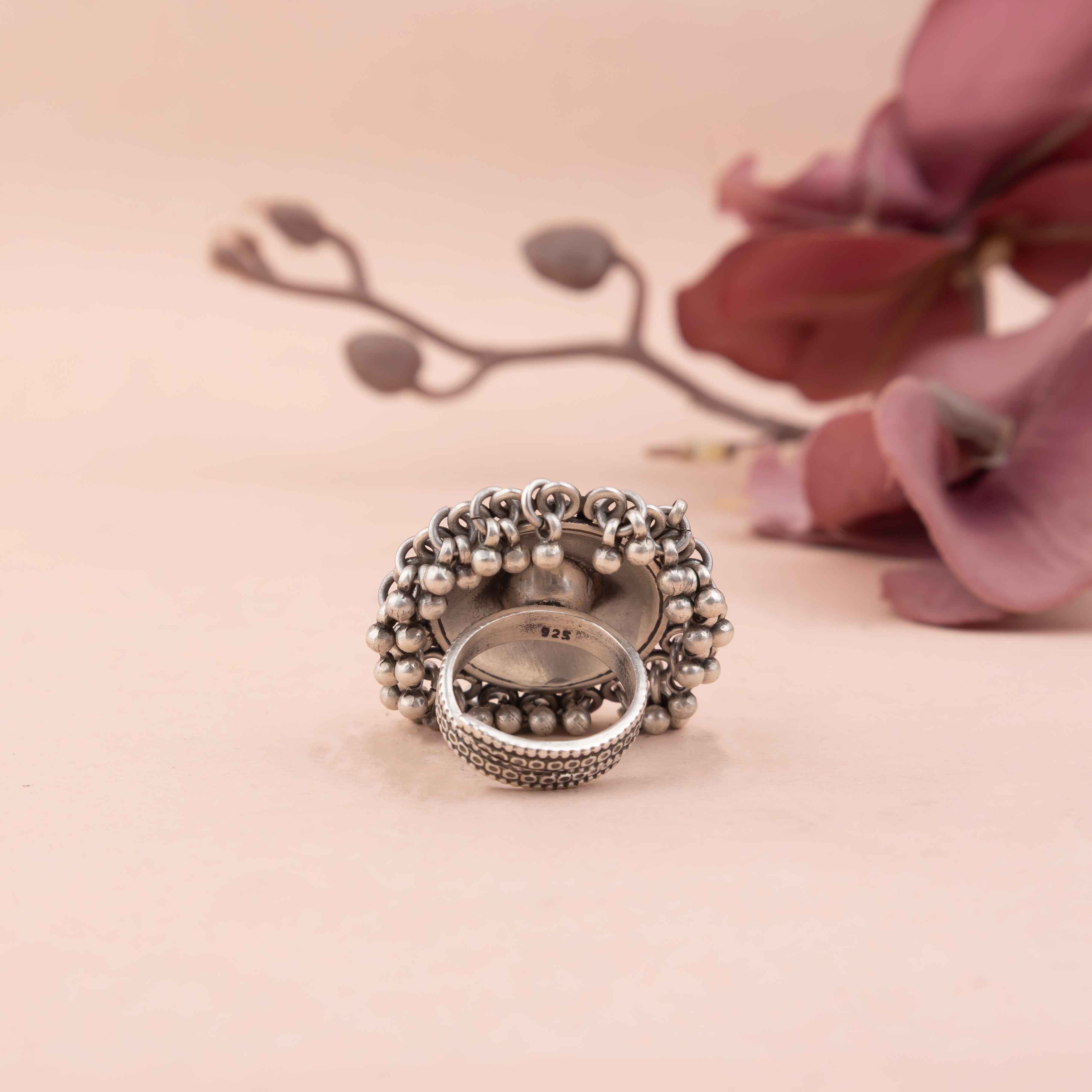 Moh Petal Motif Ghughri Ring