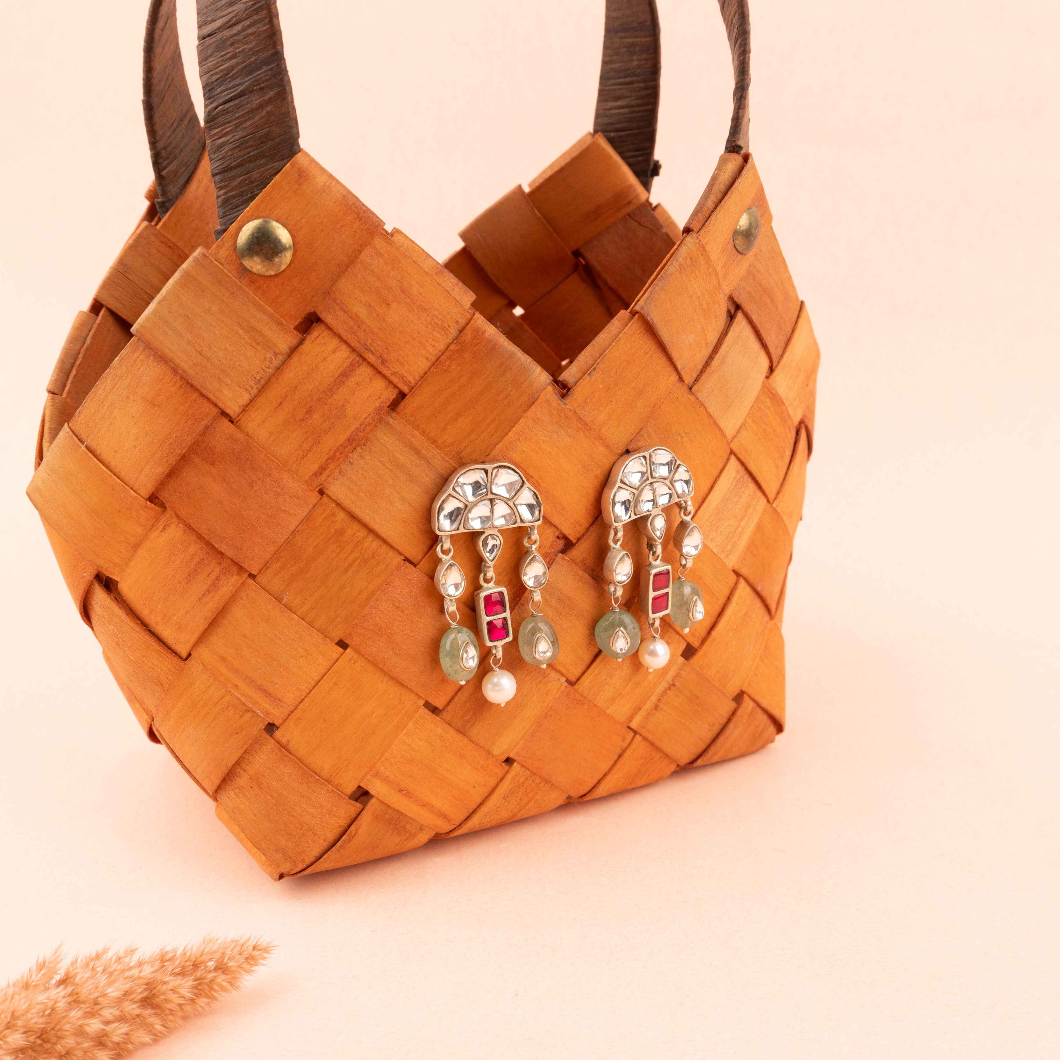 Moh Rajwada Kundan Dangling Earring