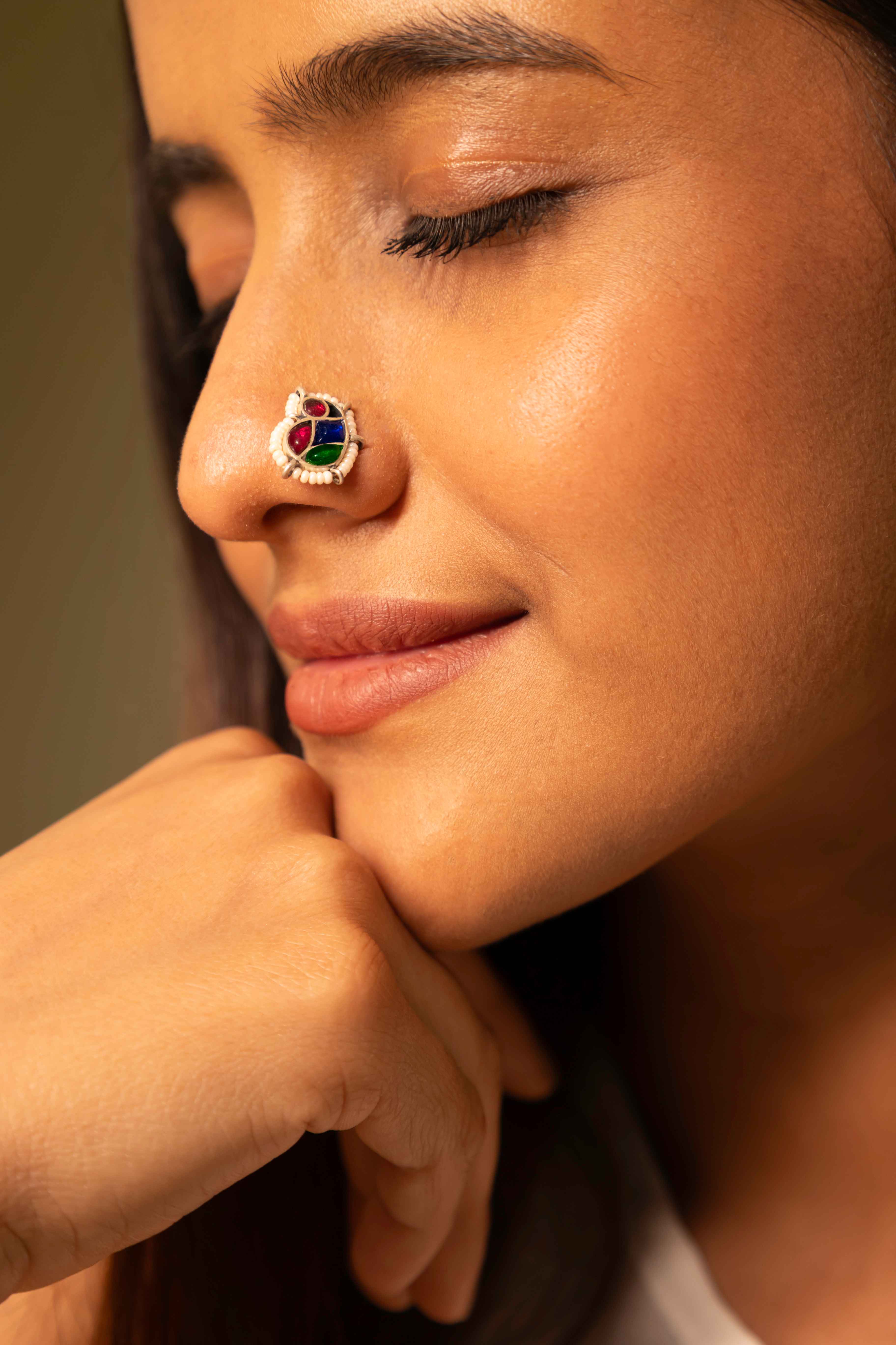 Moh Shaahi Kundan Peacock Pierced Nose Pin