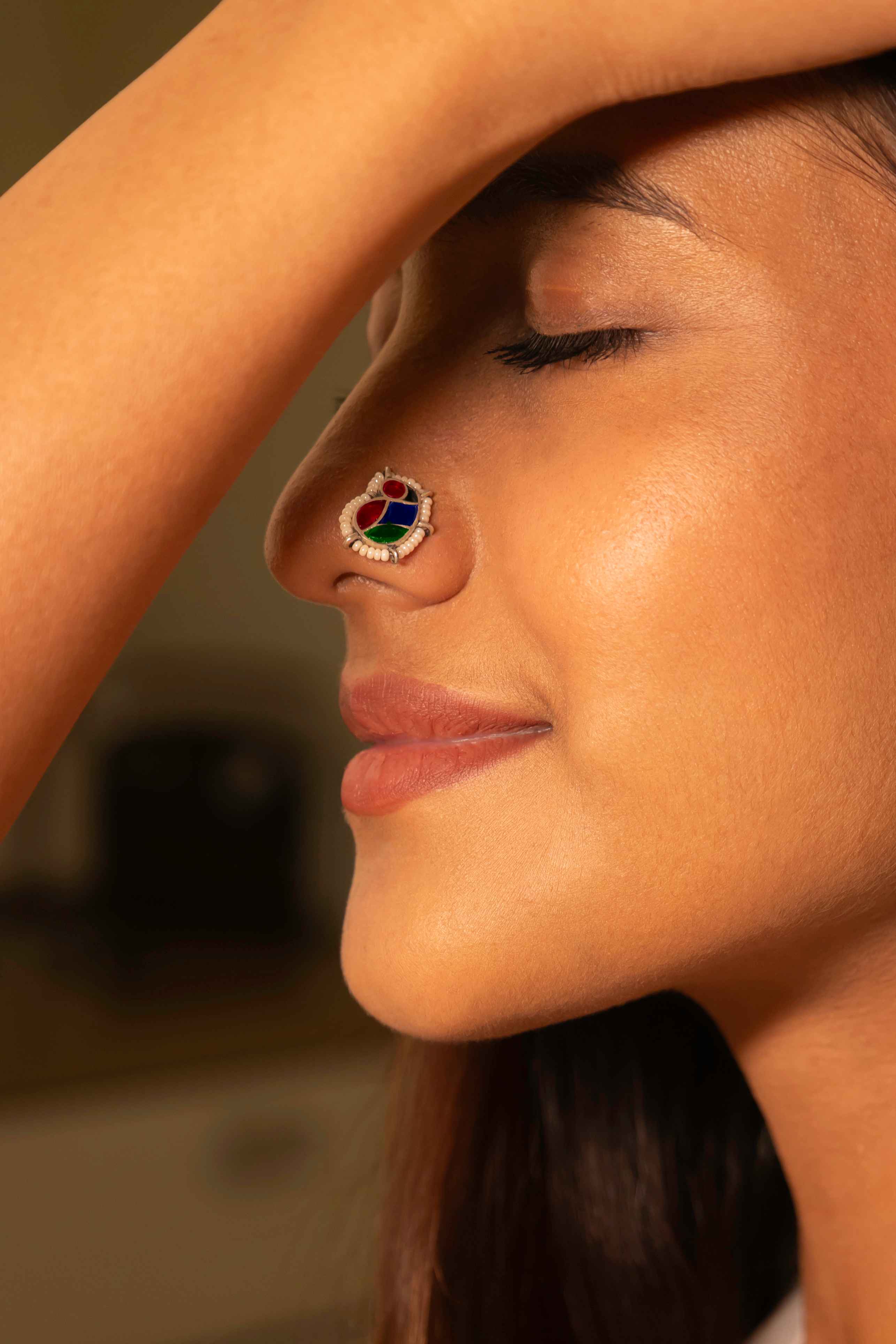 Moh Shaahi Kundan Peacock Pierced Nose Pin