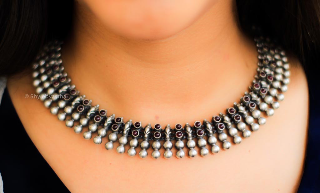 Anvaya Classic Stone studded Choker