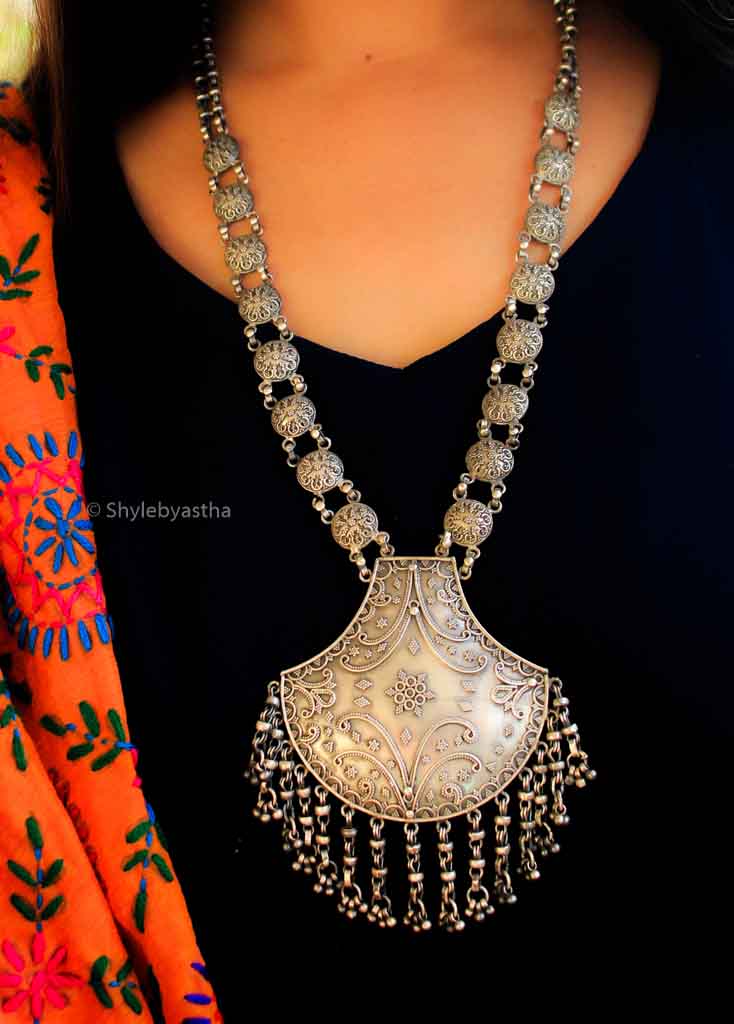 Dulari Daana Art Tribal Necklace