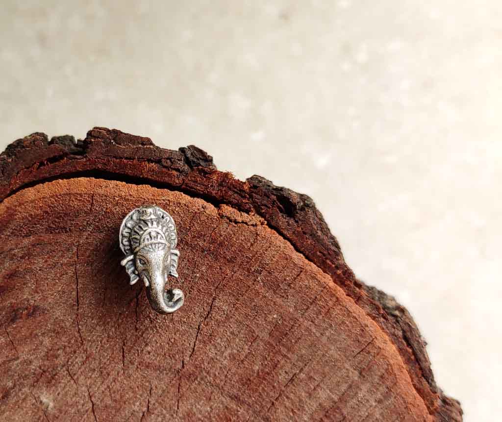Adya Ganesha Nose Ring