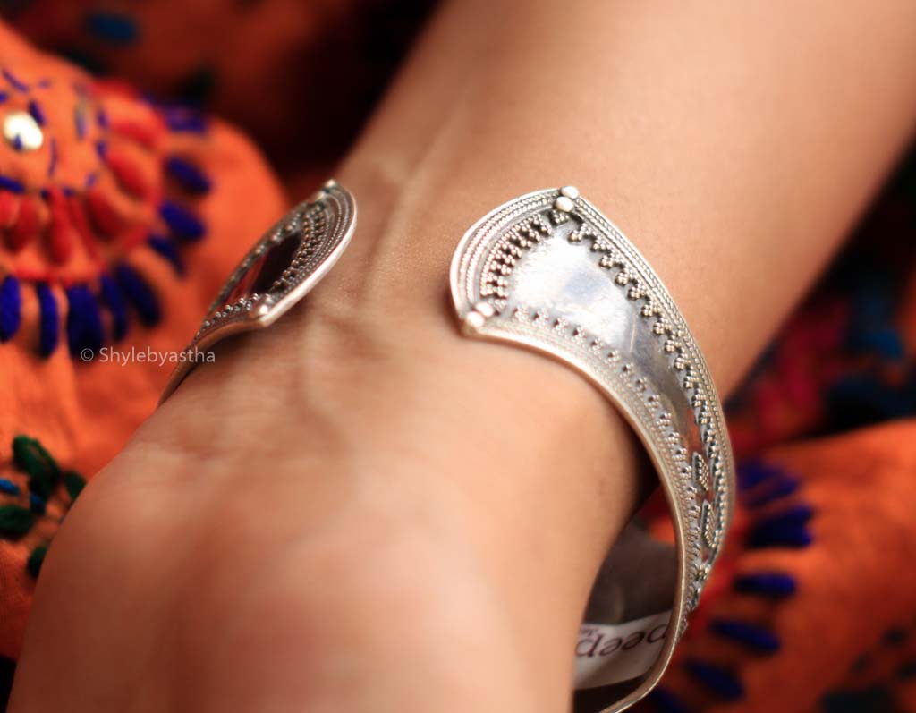 Anvaya Daana Art Kada