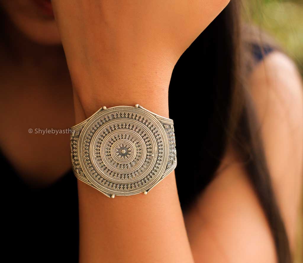 Anvaya Daana Art Kada