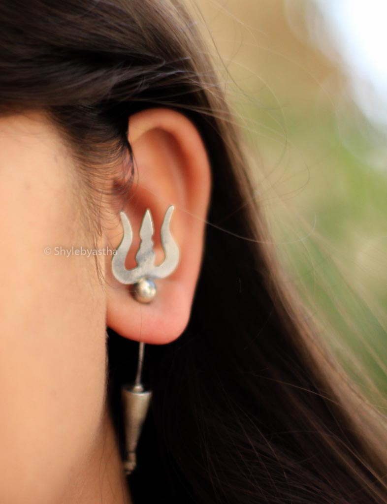 Shiva Trishul Quirky Earrings model