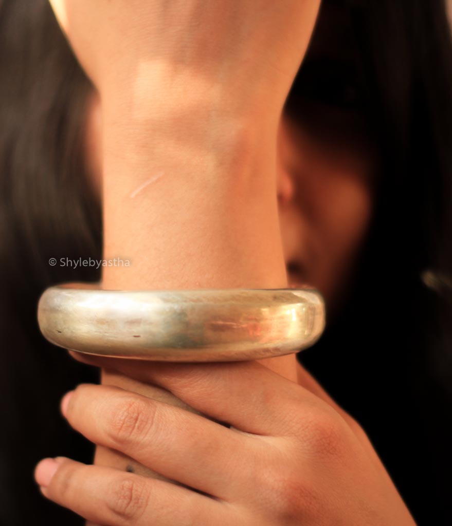 Dulari Matte Solid Kada