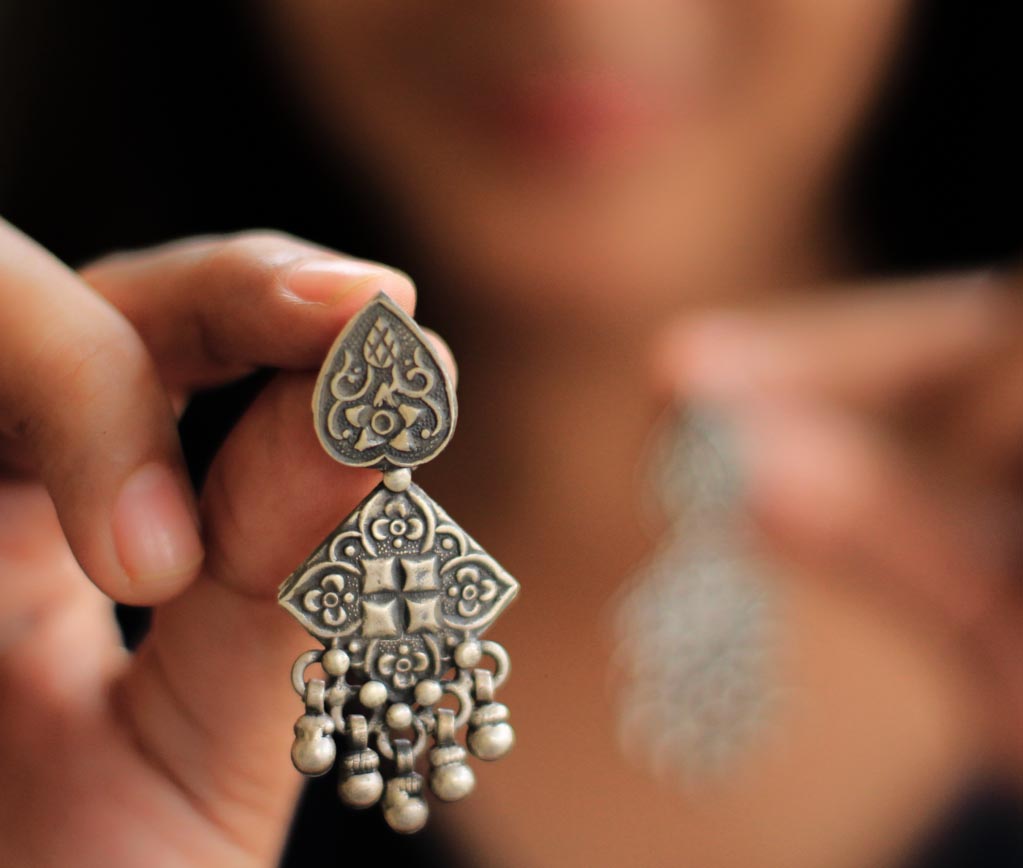 Anvaya Pan Motif Rangoli Art Earrings