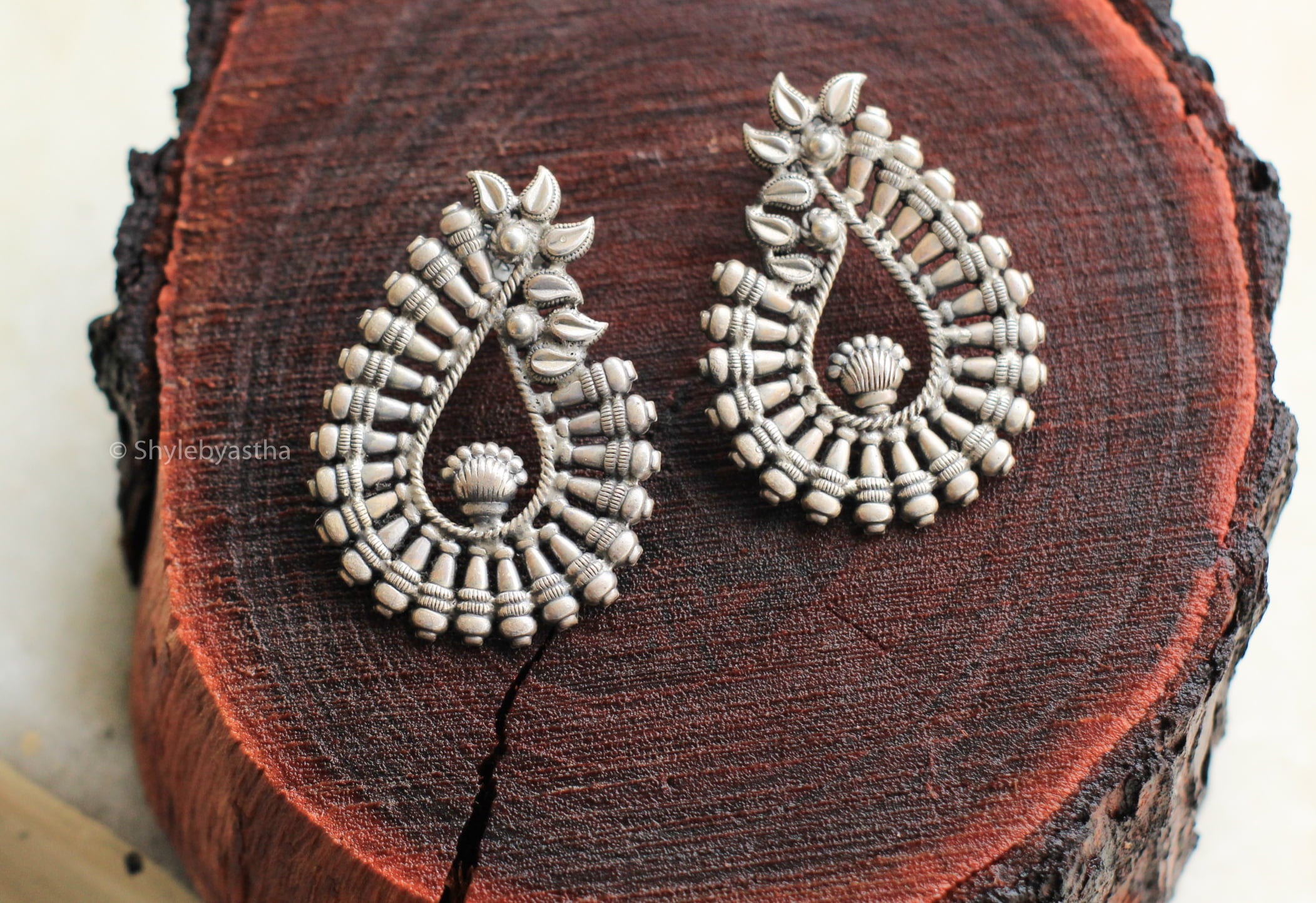 Adya Embossed Studs