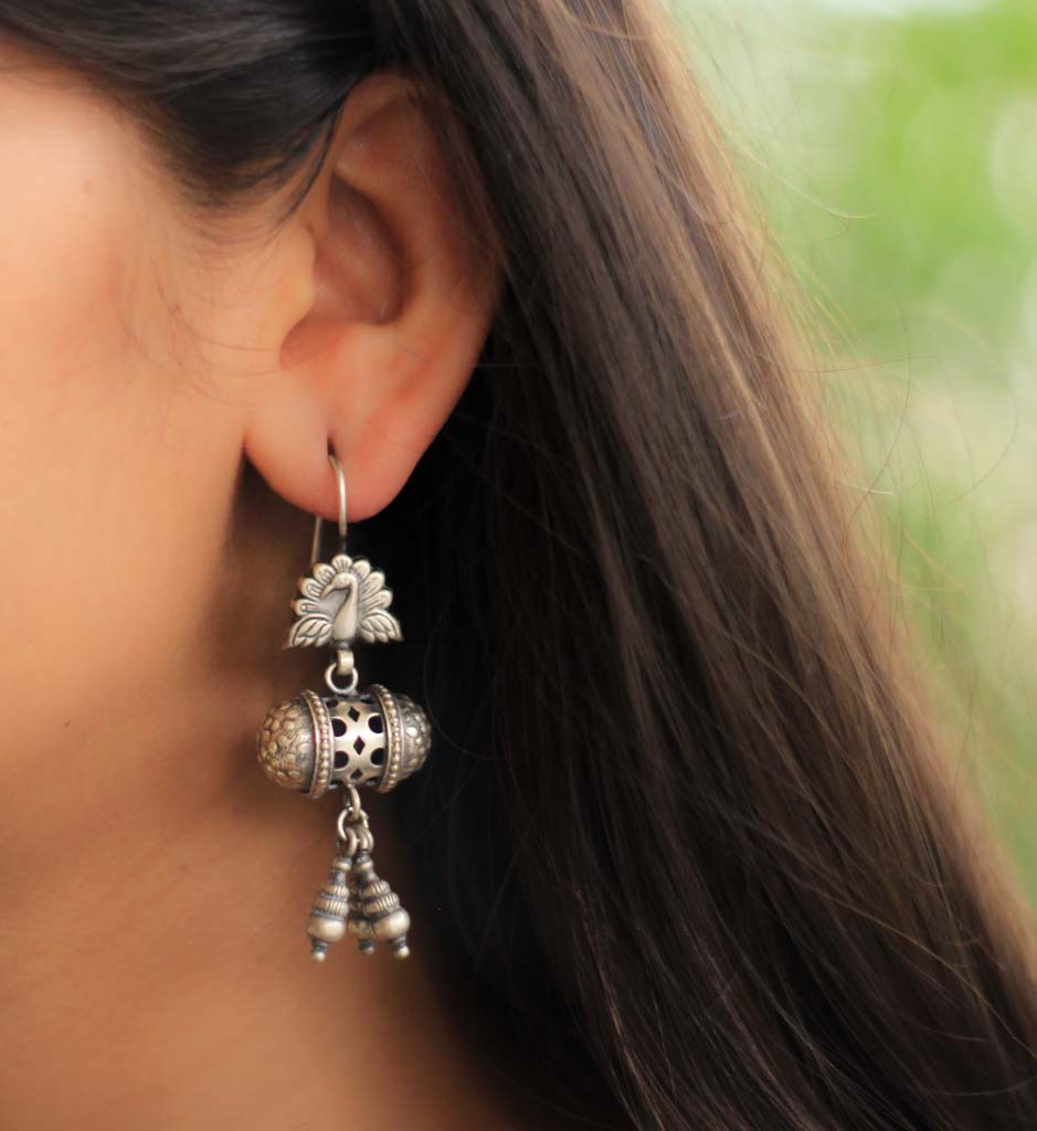 Moh Peacock Motif Dholak Drop Earrings