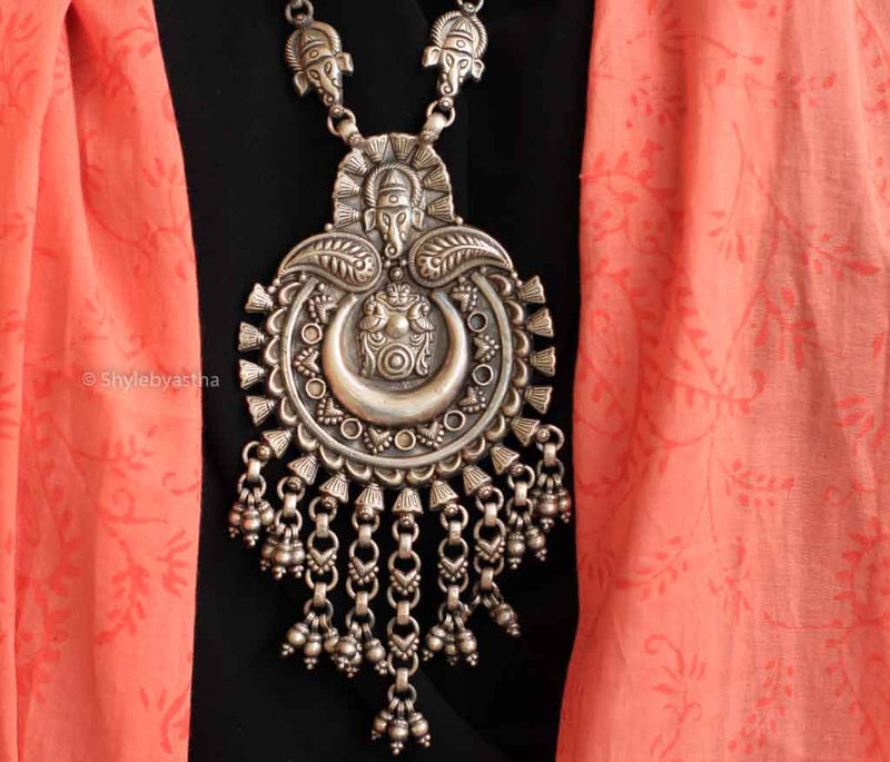 Anvaya Ganesha Art Necklace