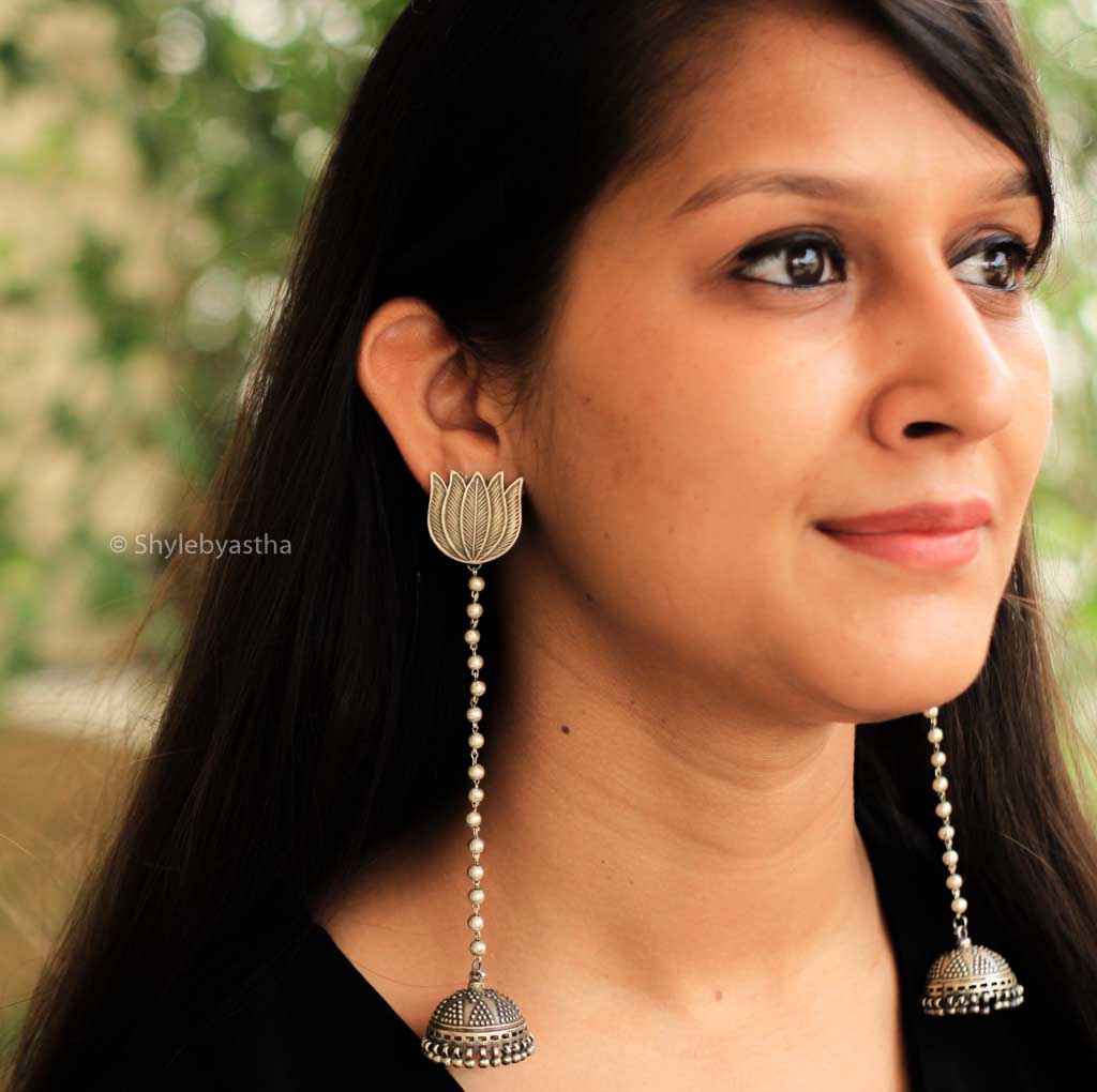 Dulari Lotus Long Jhumka