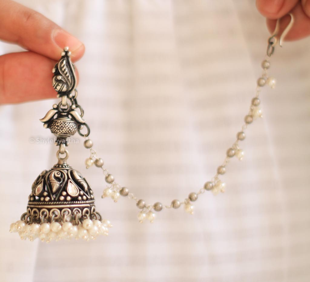 Dulari Embossed Carved Jhumka