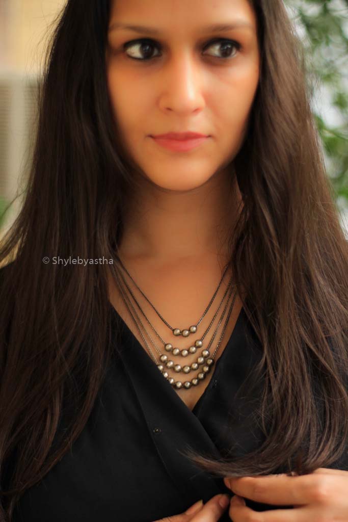 Mizoya 4 Layered Silver Ball Necklace