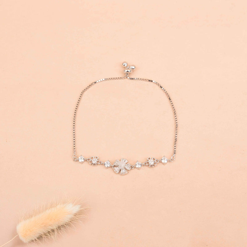 Qurbat Fine Floral Bracelet